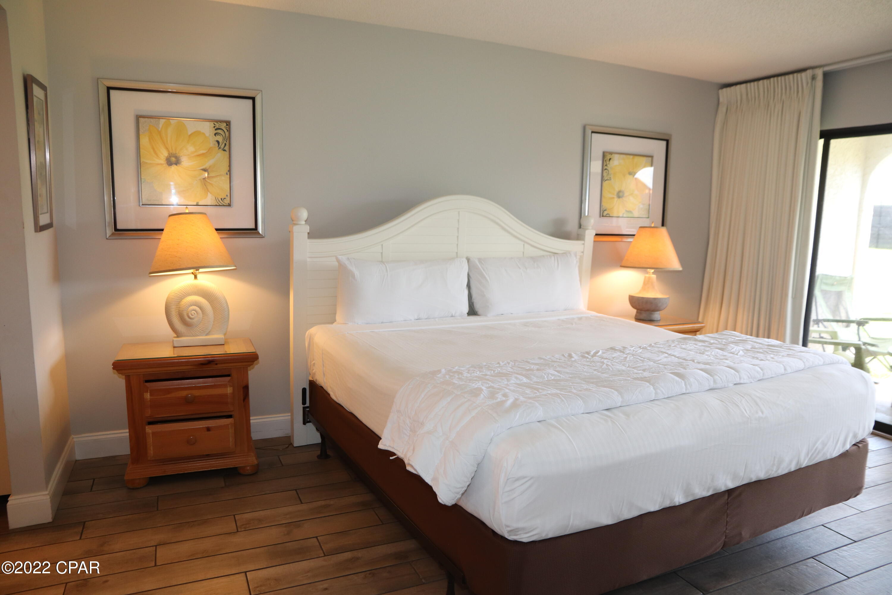 River Oaks Tennis Villas - Residential