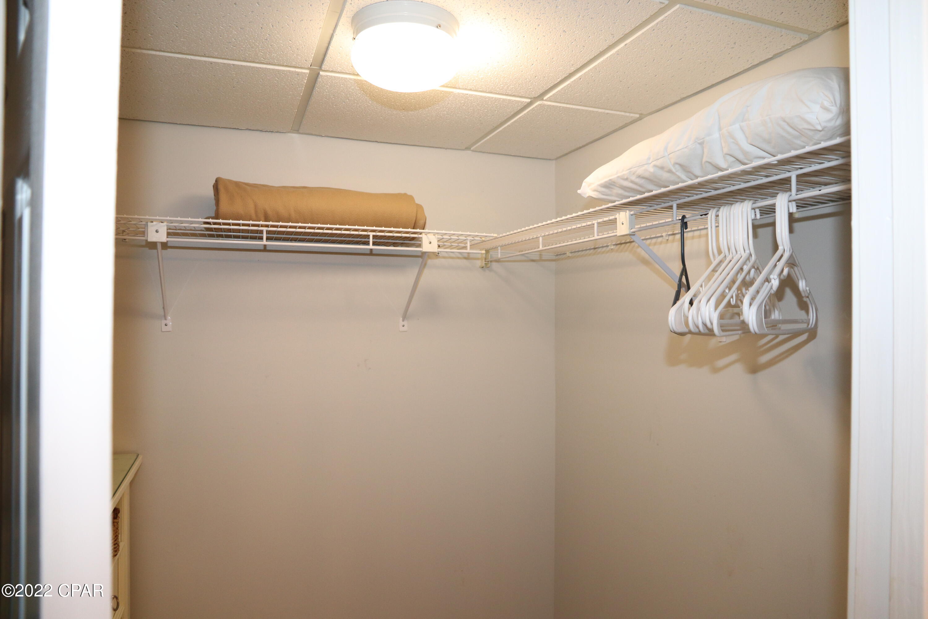 River Oaks Tennis Villas - Residential