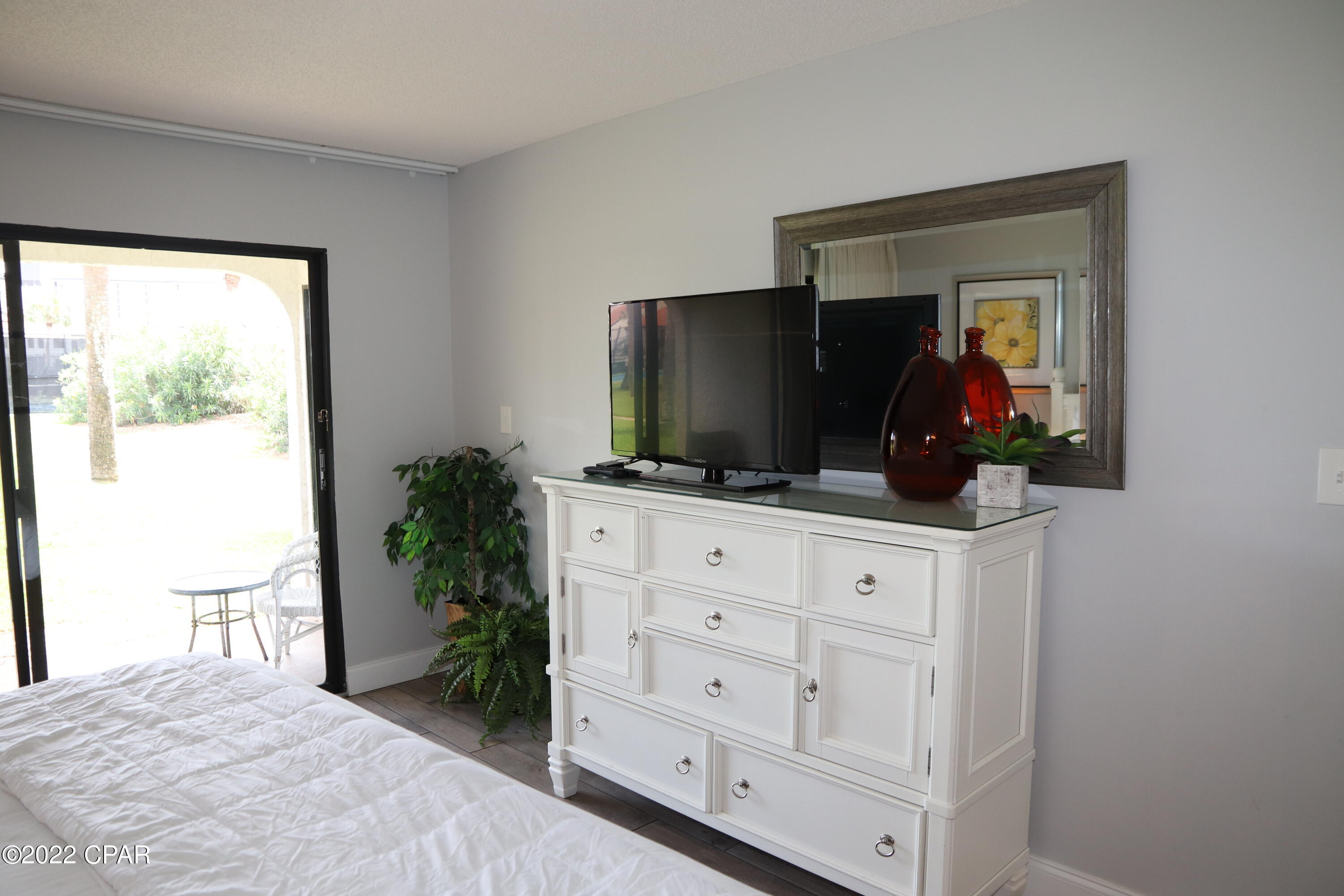 River Oaks Tennis Villas - Residential