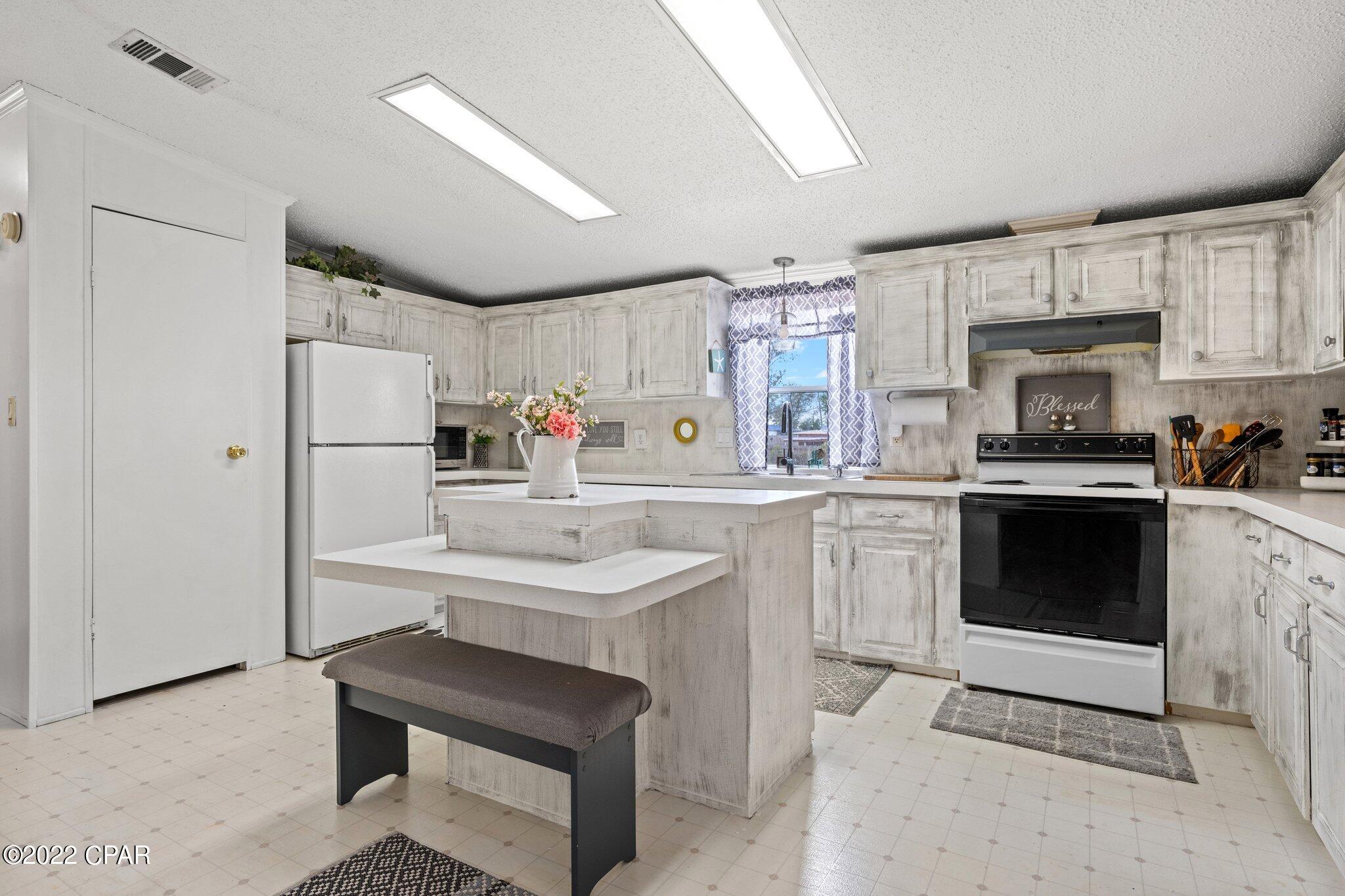 Kimbrel Pines - Residential