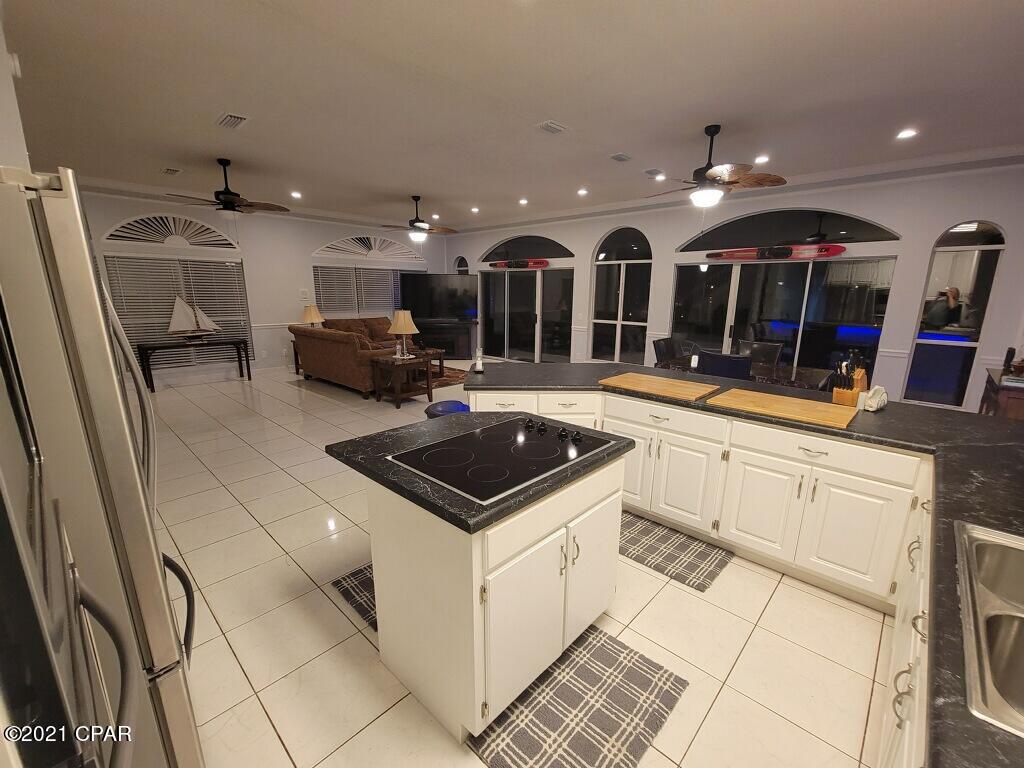 Biltmore Beach 1st Add - Residential