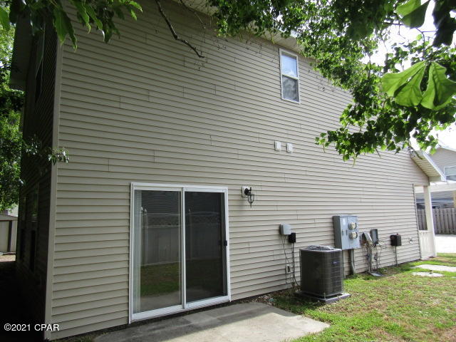 [No Recorded Subdiv] - Residential Lease