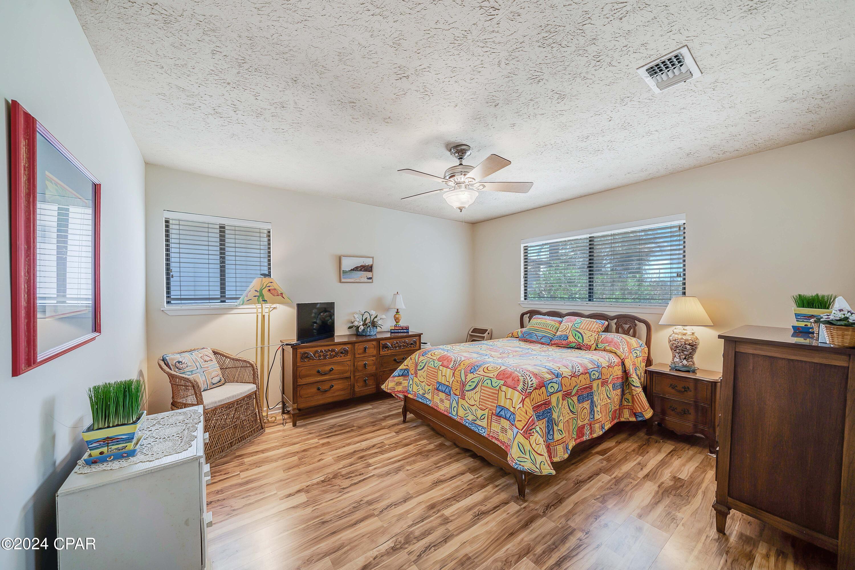 Cresent Bch Unit 1 - Residential