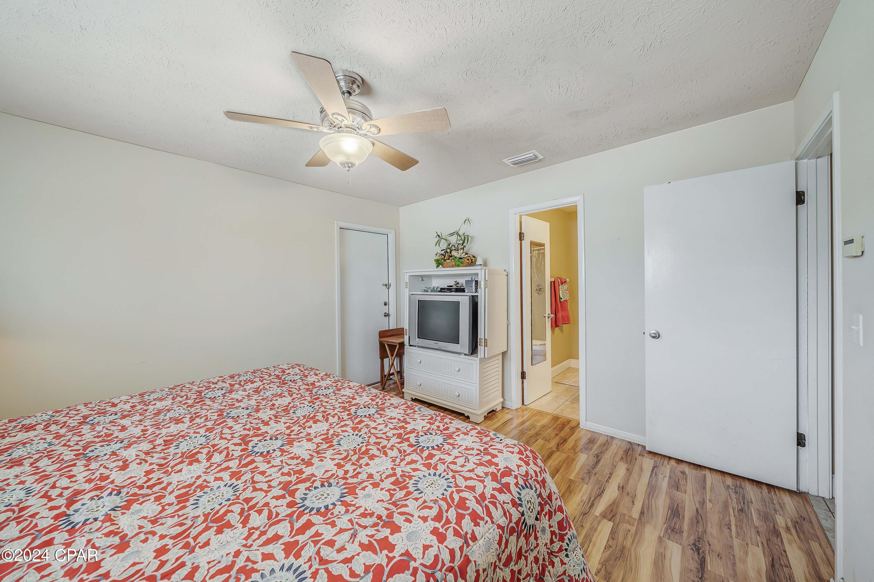 Cresent Bch Unit 1 - Residential