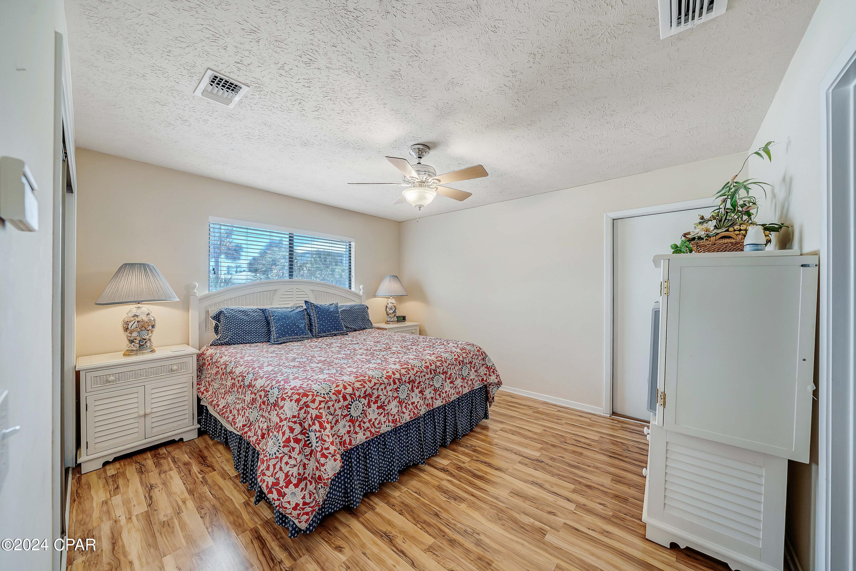 Cresent Bch Unit 1 - Residential