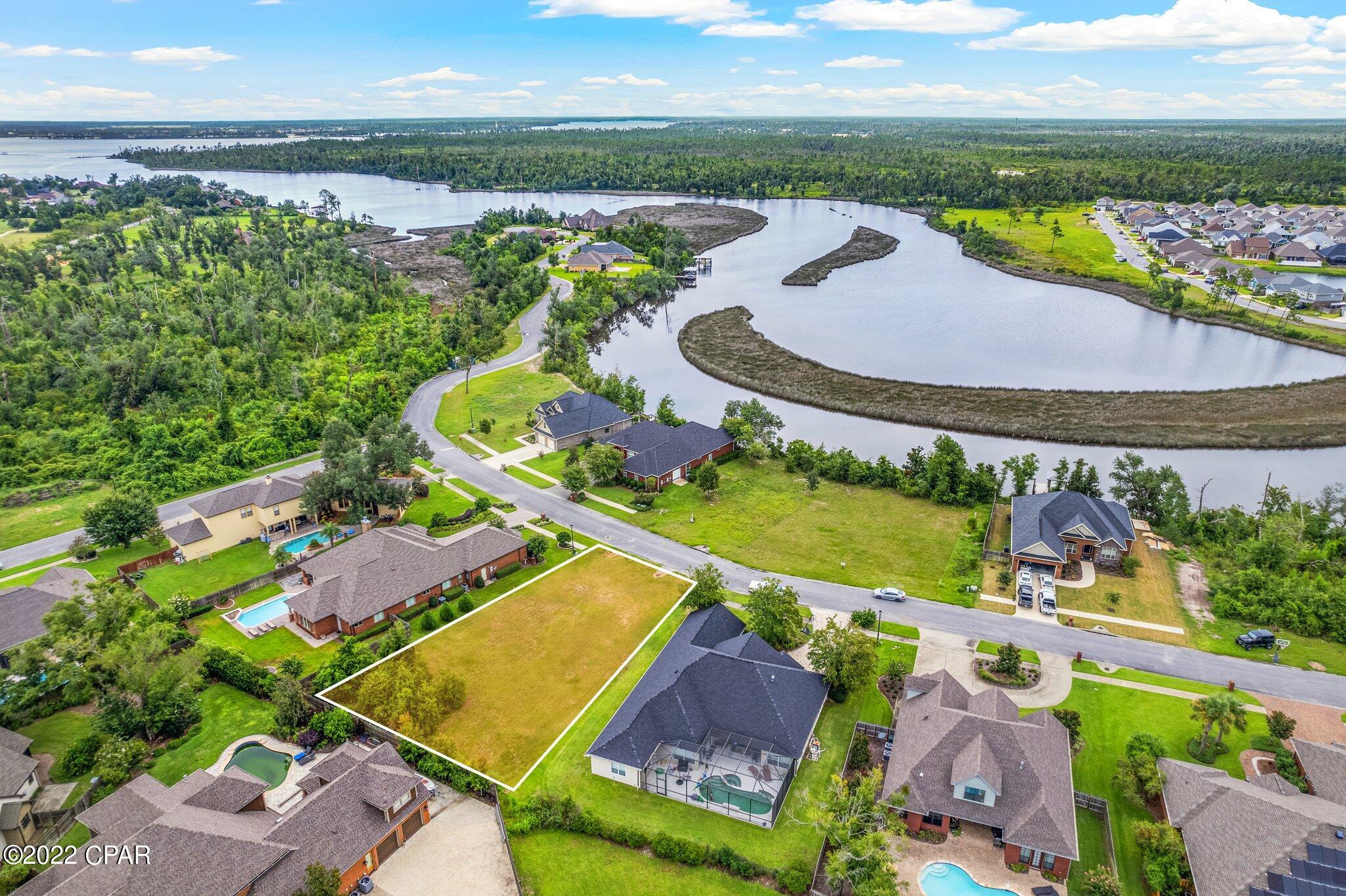 The Meadows & The Pointe - Land