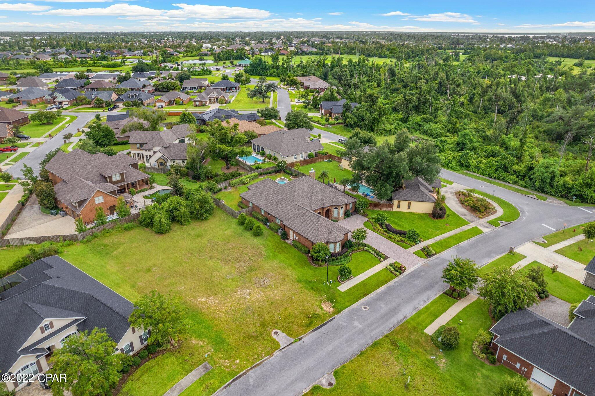 The Meadows & The Pointe - Land