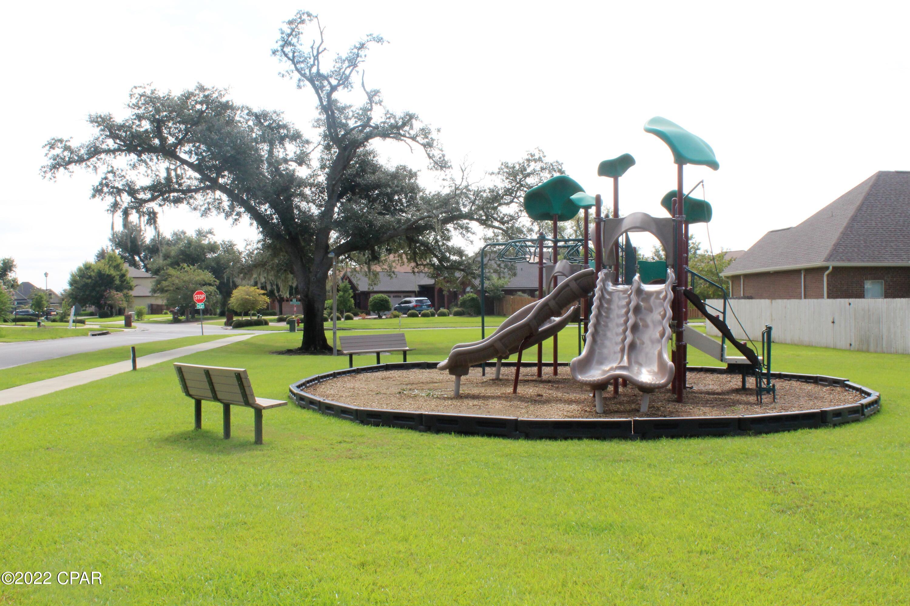 The Meadows & The Pointe - Land