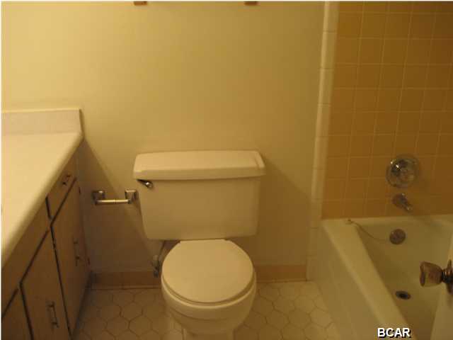 College Village Unit 2 - Residential Lease