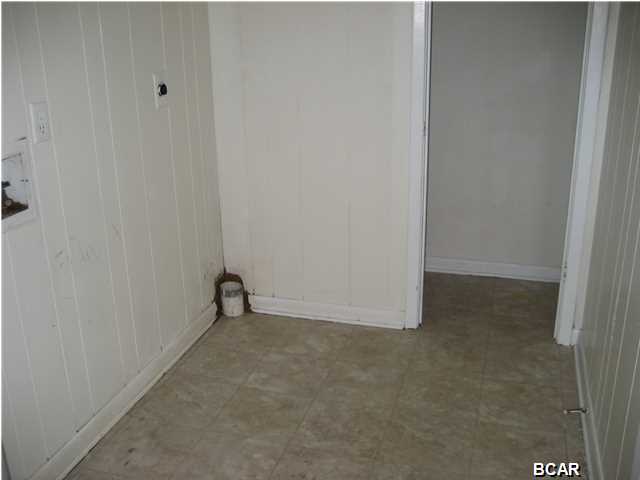 College Village Unit 2 - Residential Lease