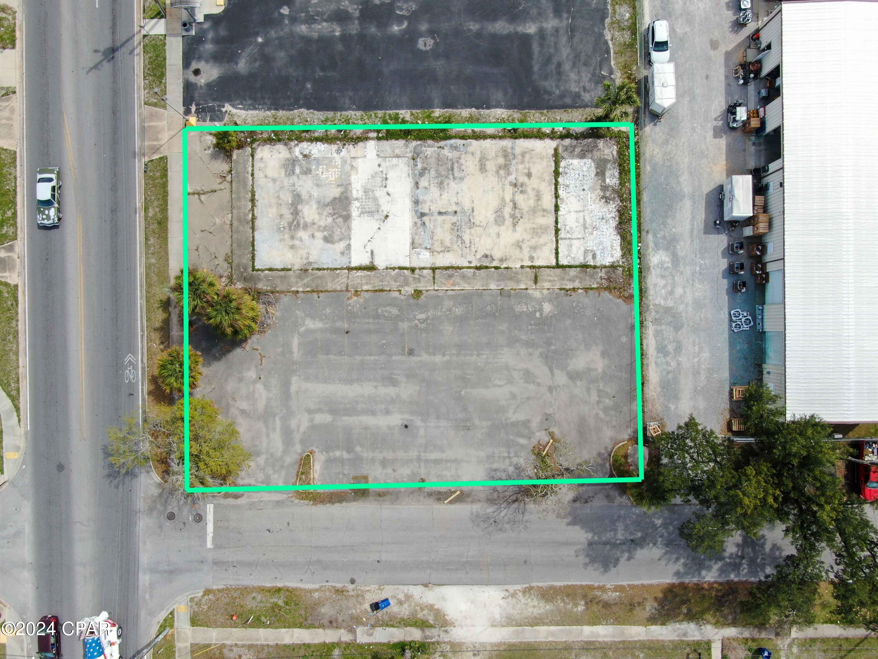 [No Recorded Subdiv] - Land