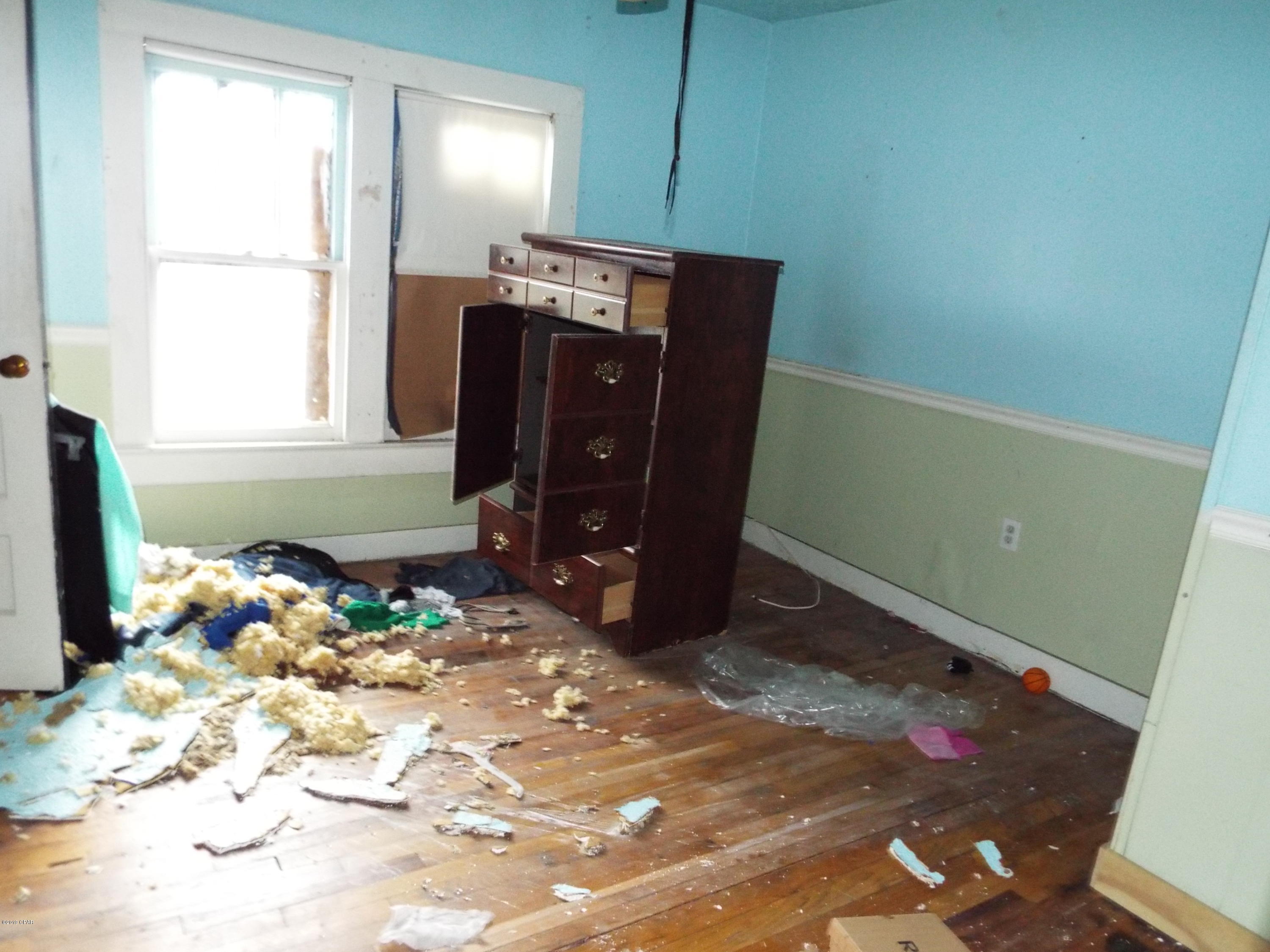 E Springfield - Residential