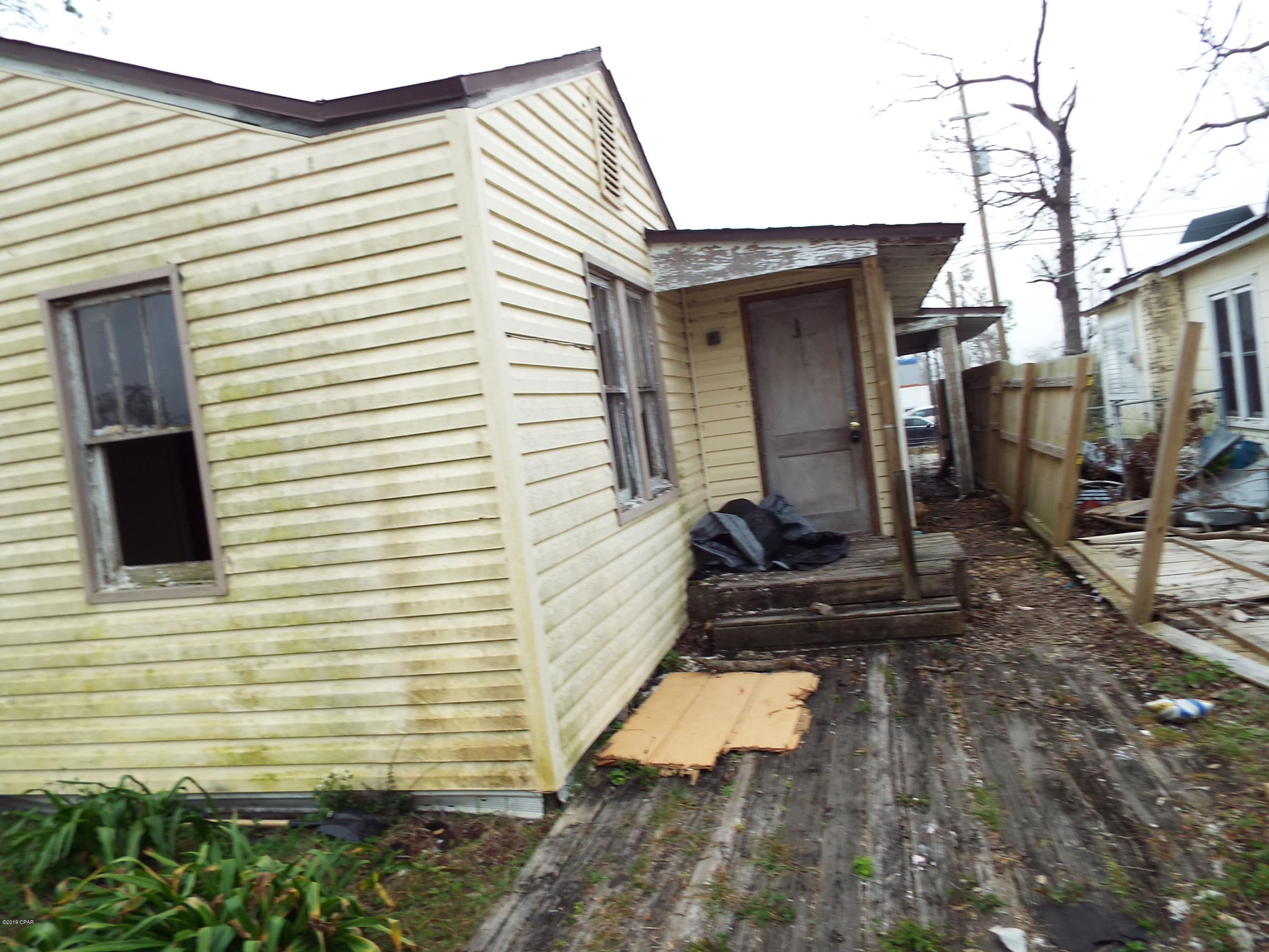 E Springfield - Residential