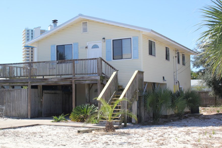 Create lasting memories here in the beauty of this Beach Home. Endless adventures await with an assortment of restaurants, 4 marina's, the beach and St. Andrews State Park all within walking distance to the home. The beach is approximately .2 of a mile and the 1,200 acre gulf front St. Andrews State Park 1.4 mile away. The area is a paradise for the avid outdoor lover.



Downstairs is a separate 1 bedroom 1 bath living quarters with window AC units. Upstairs refrigerator is 2yrs. old, stove 1yr. old and AC 2yr. old. Septic system is 4yr. old.