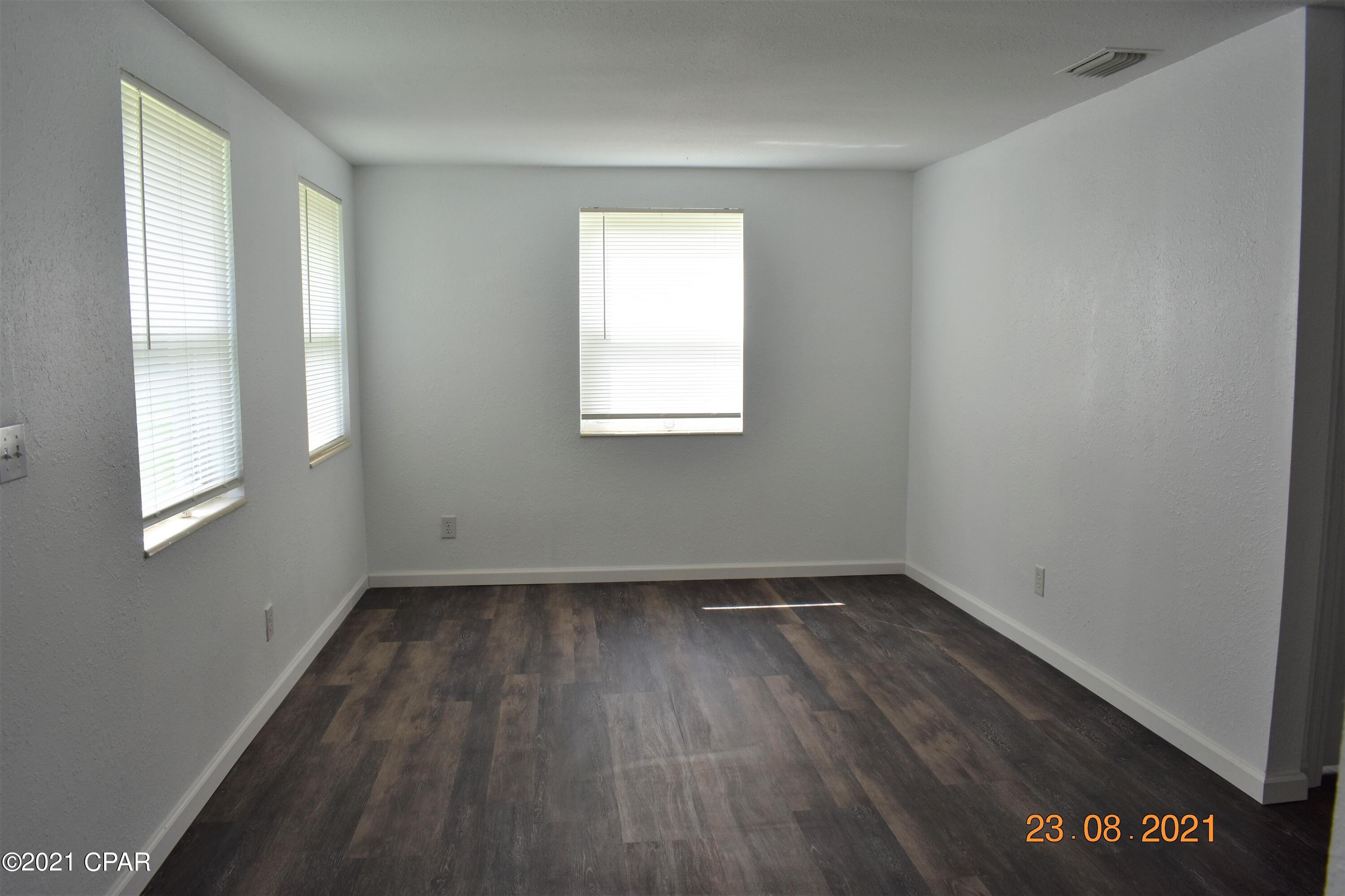 Sunny Hills Unit 4 - Residential