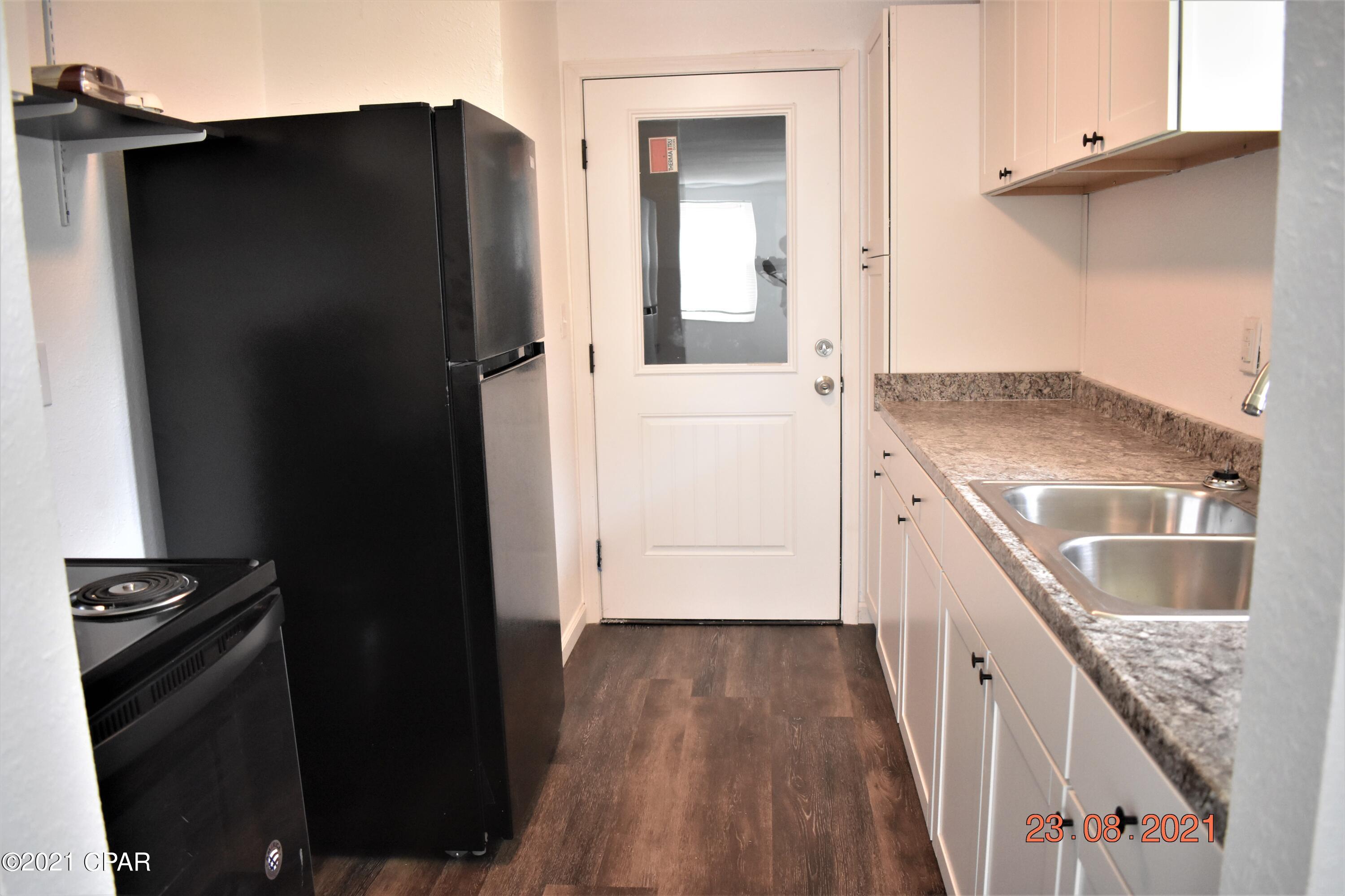 Sunny Hills Unit 4 - Residential