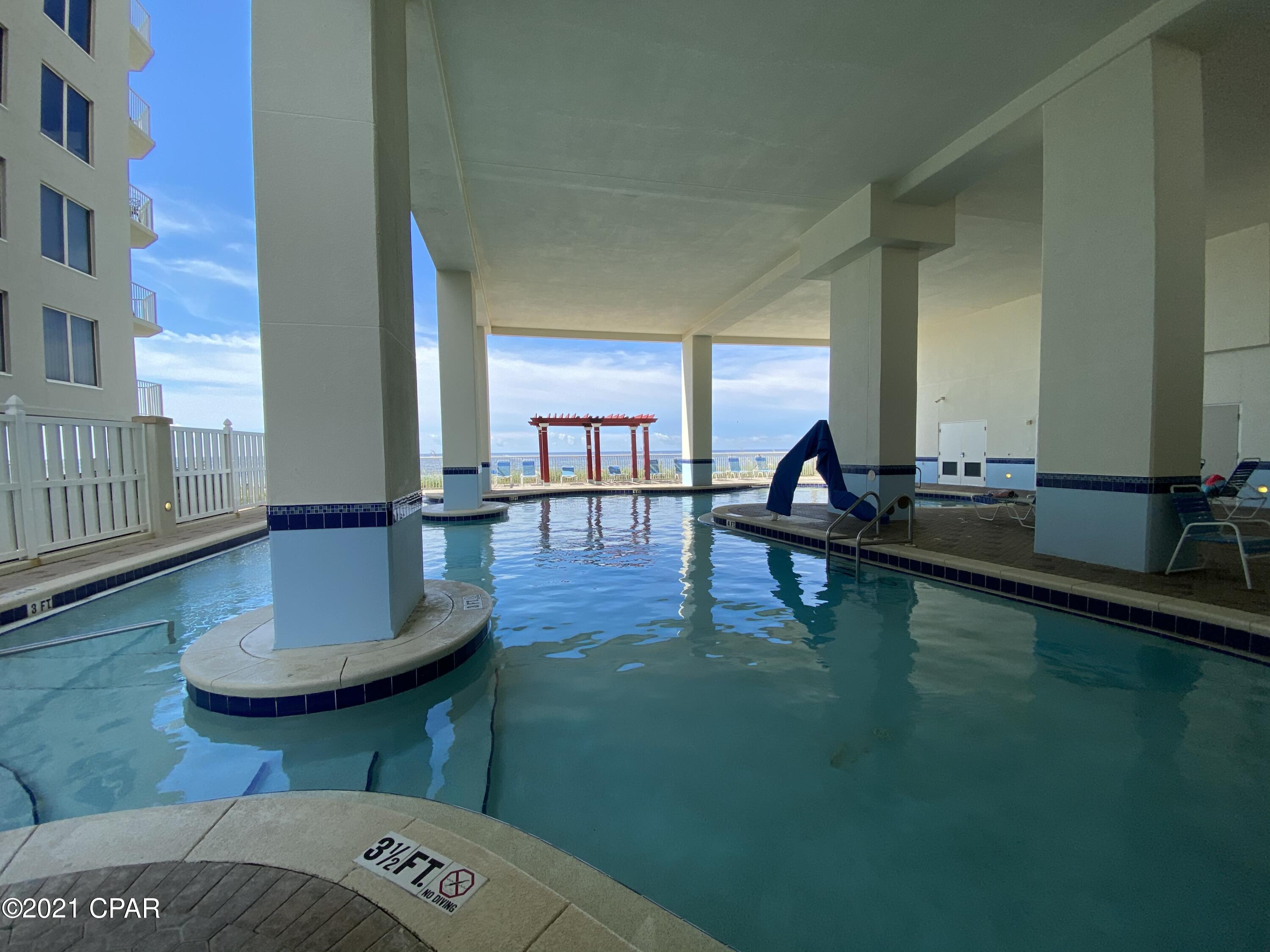 Majestic Beach Tower I - Residential