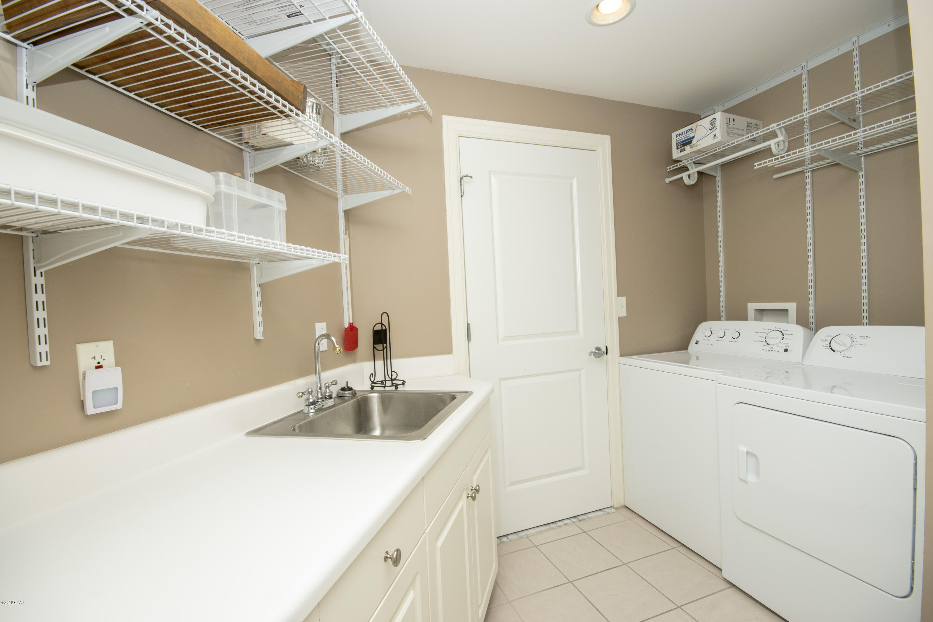 En Soleil Condo - Residential