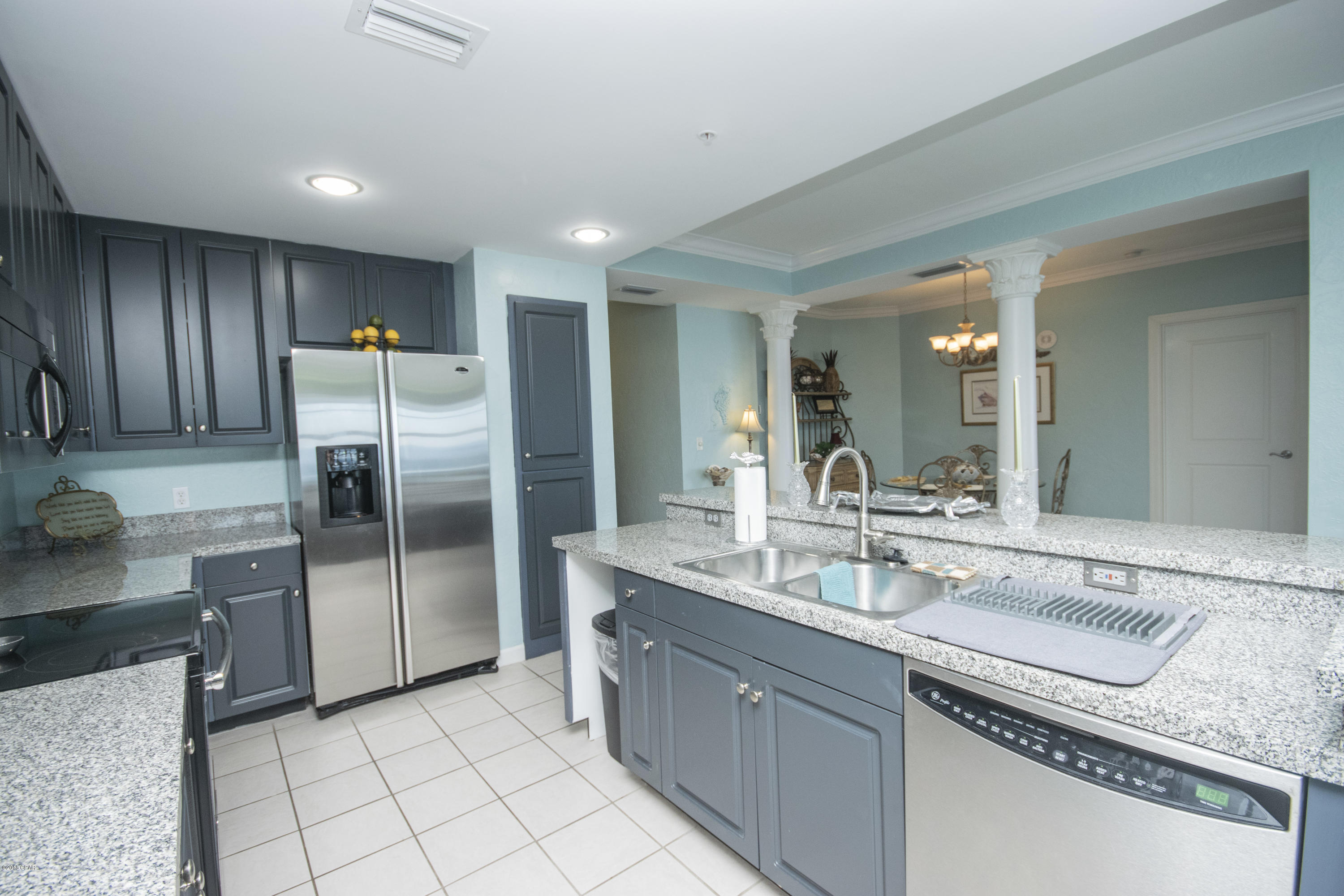 En Soleil Condo - Residential