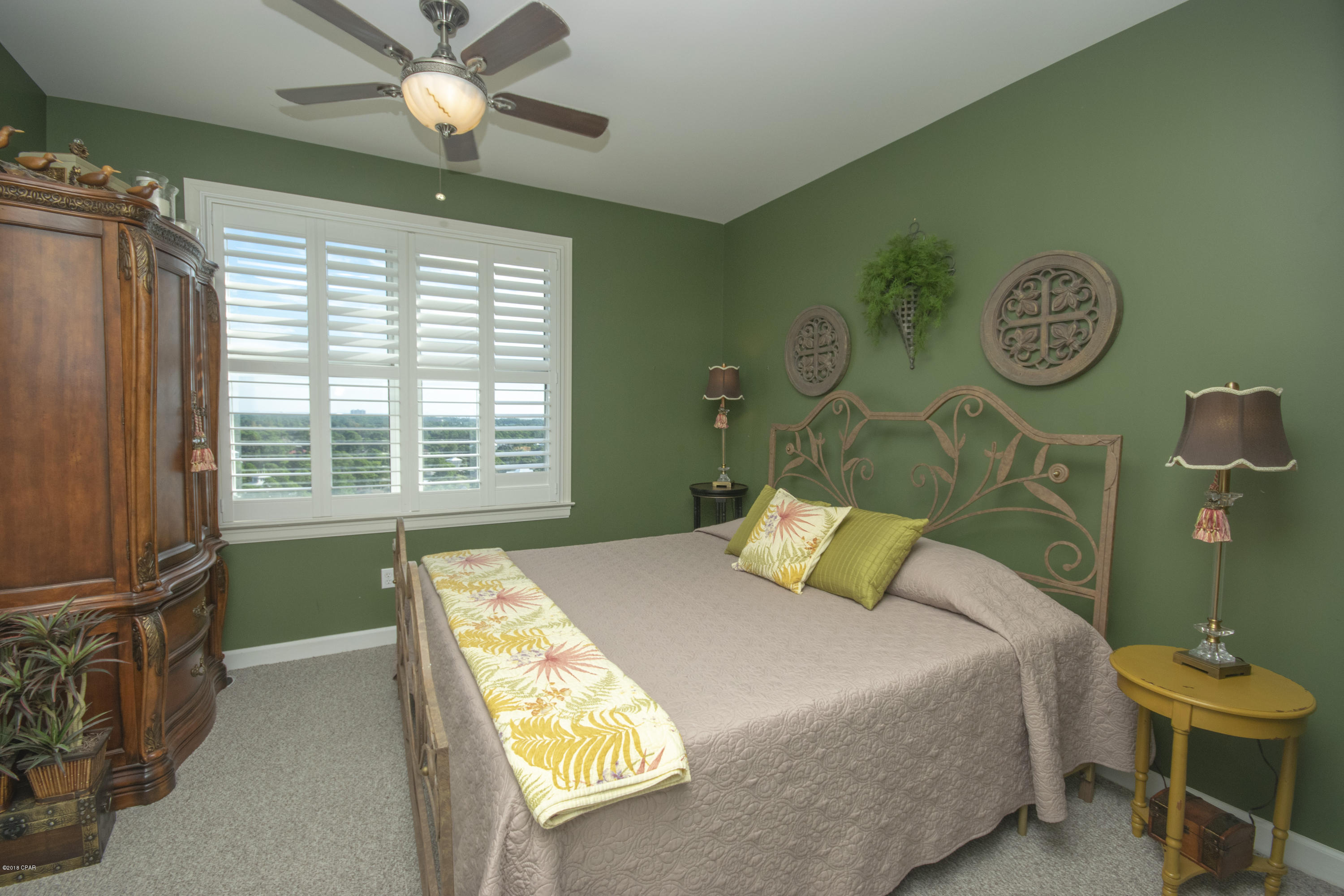 En Soleil Condo - Residential