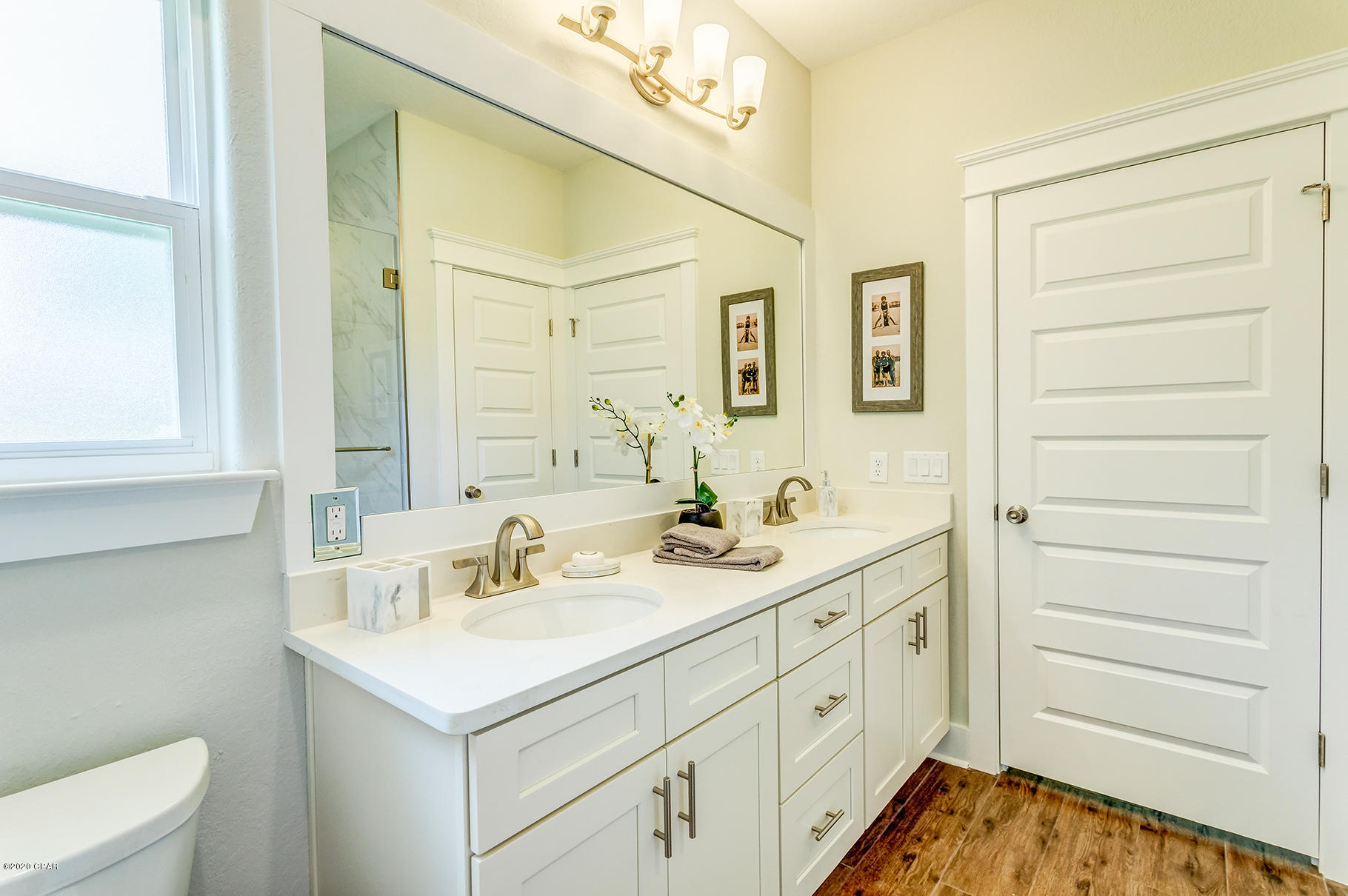 North Lagoon Oaks 7th Add - Residential