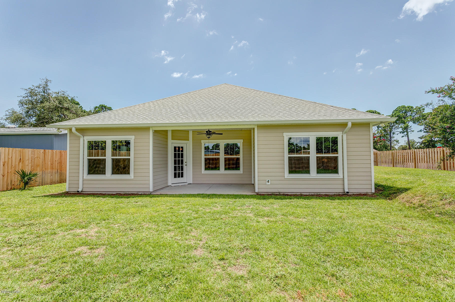 North Lagoon Oaks 7th Add - Residential