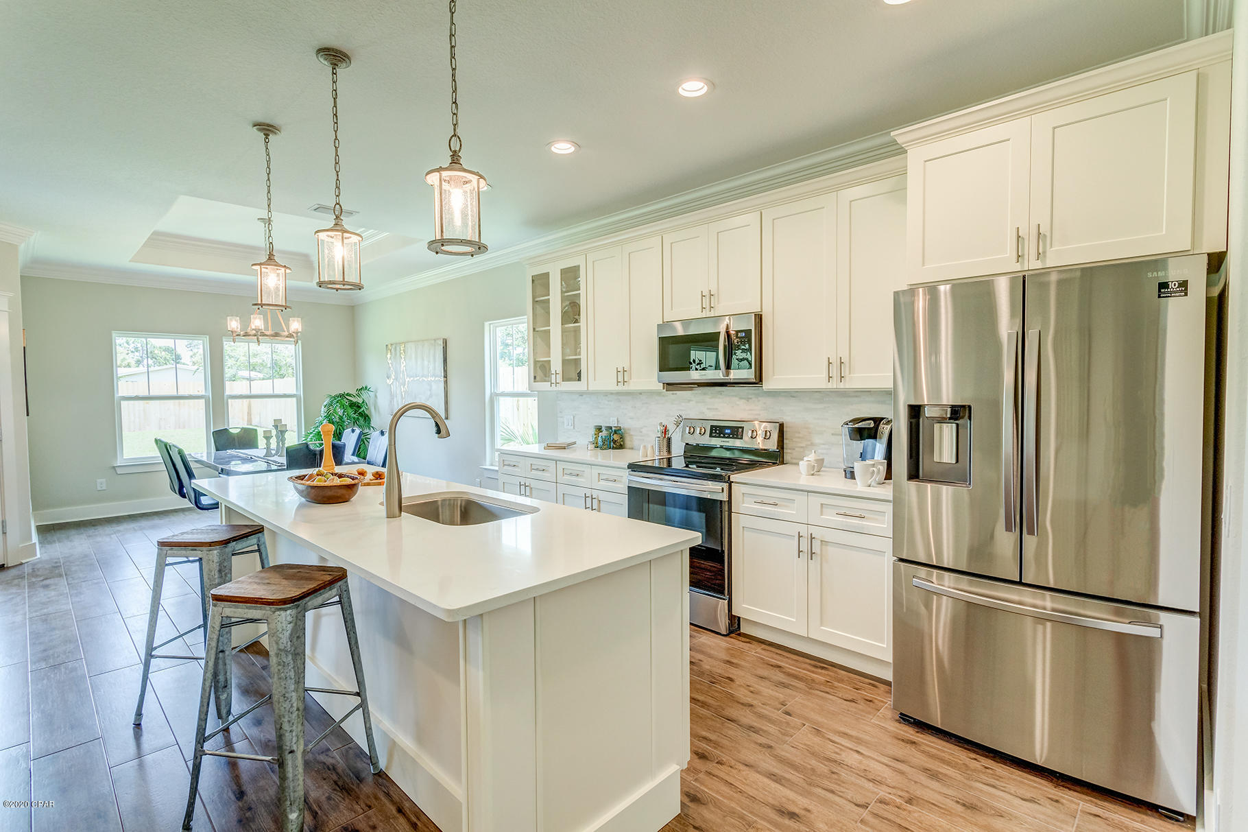 North Lagoon Oaks 7th Add - Residential