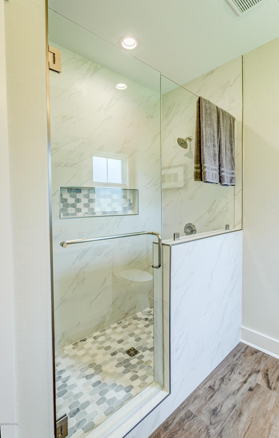 North Lagoon Oaks 7th Add - Residential