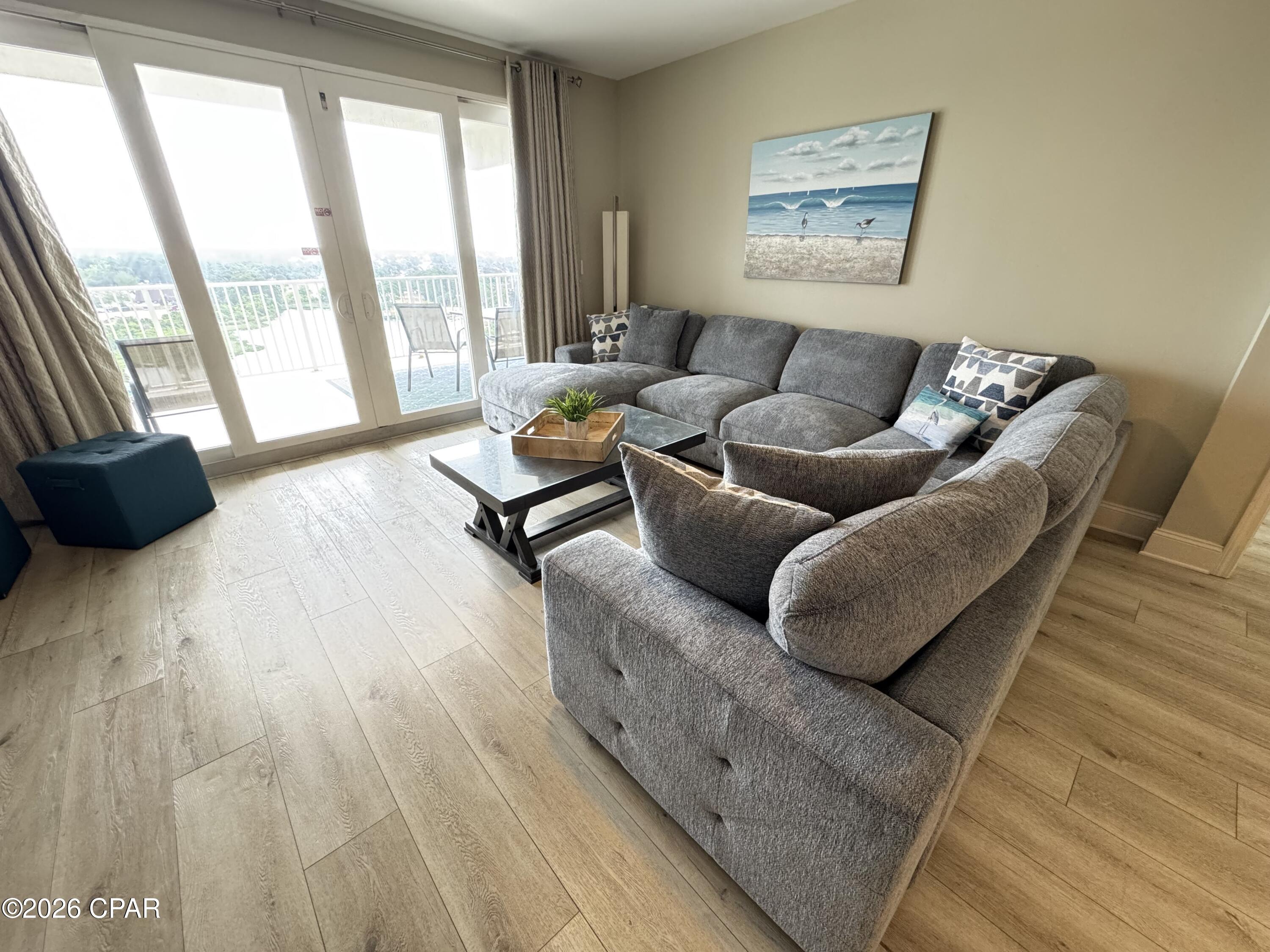 Laketown Wharf - Residential