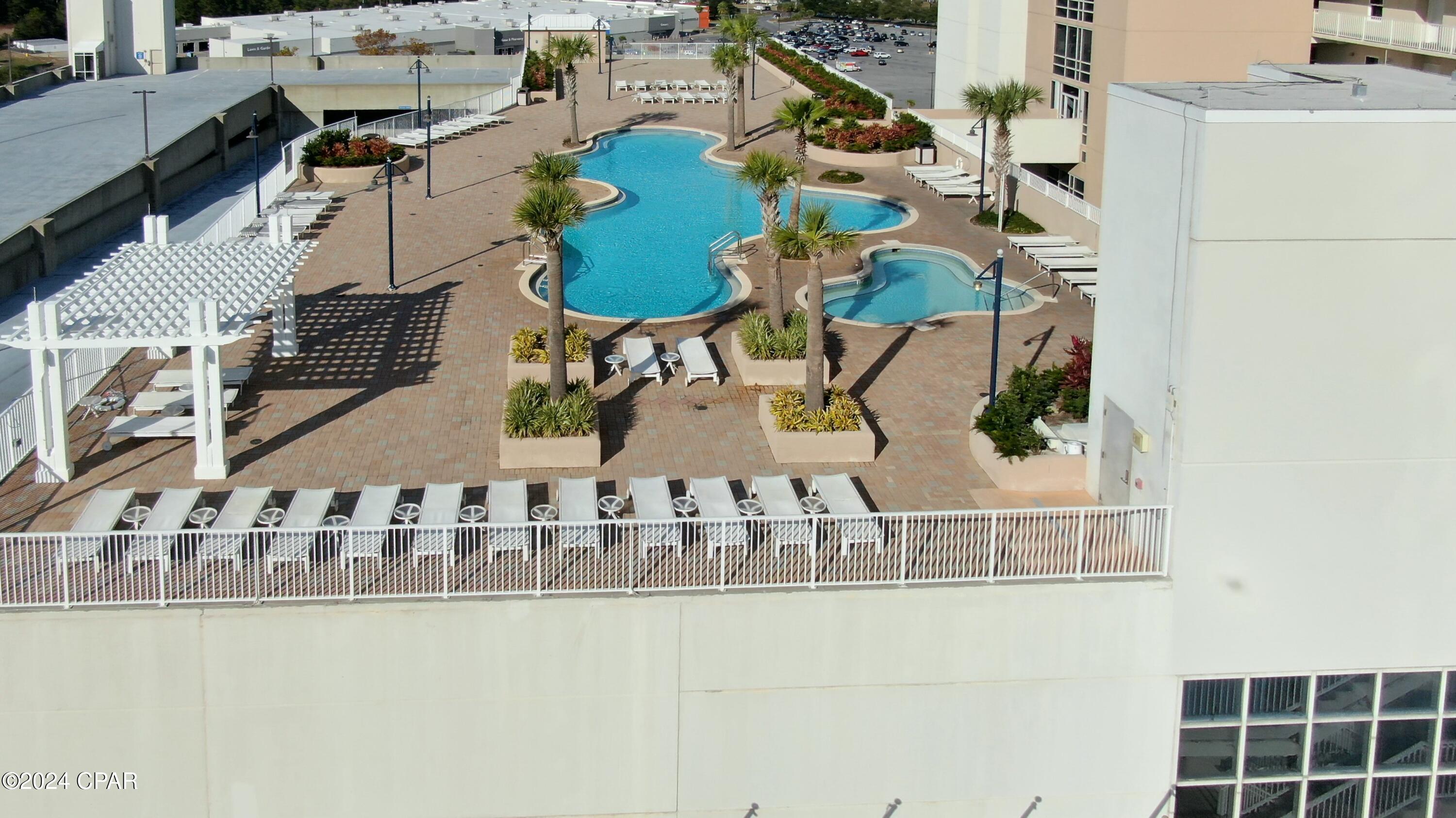 Laketown Wharf - Residential
