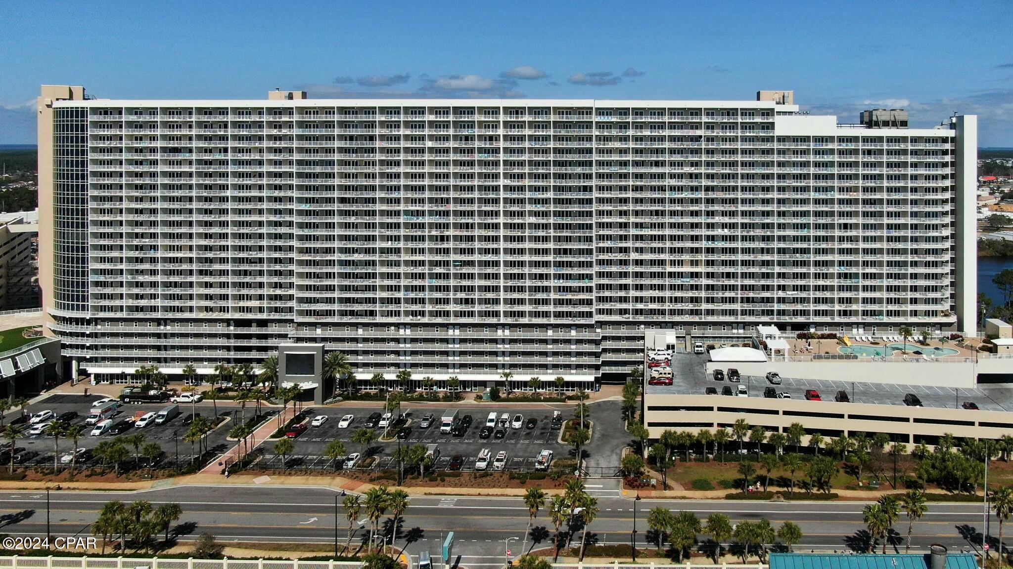 Laketown Wharf - Residential