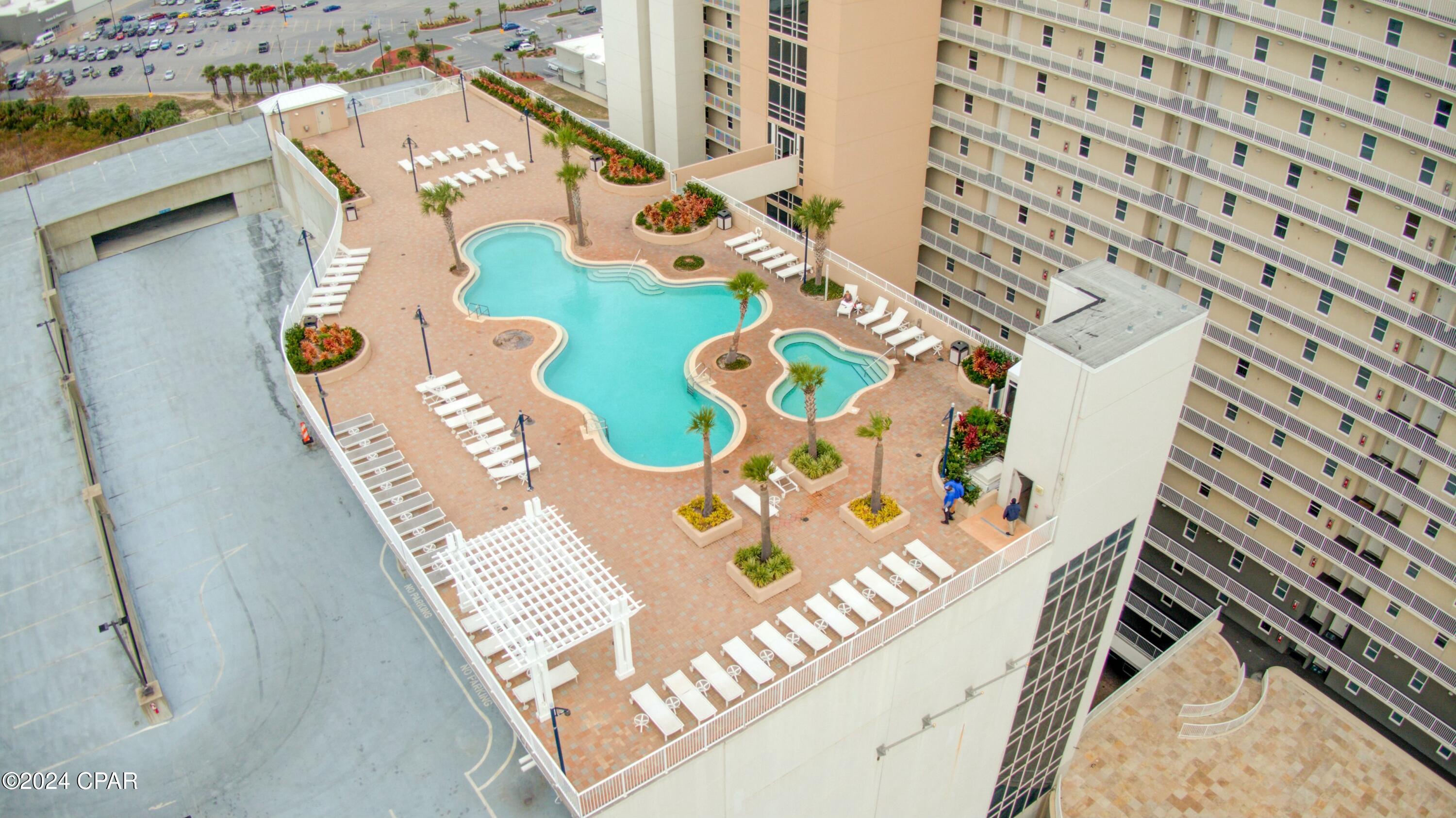 Laketown Wharf - Residential