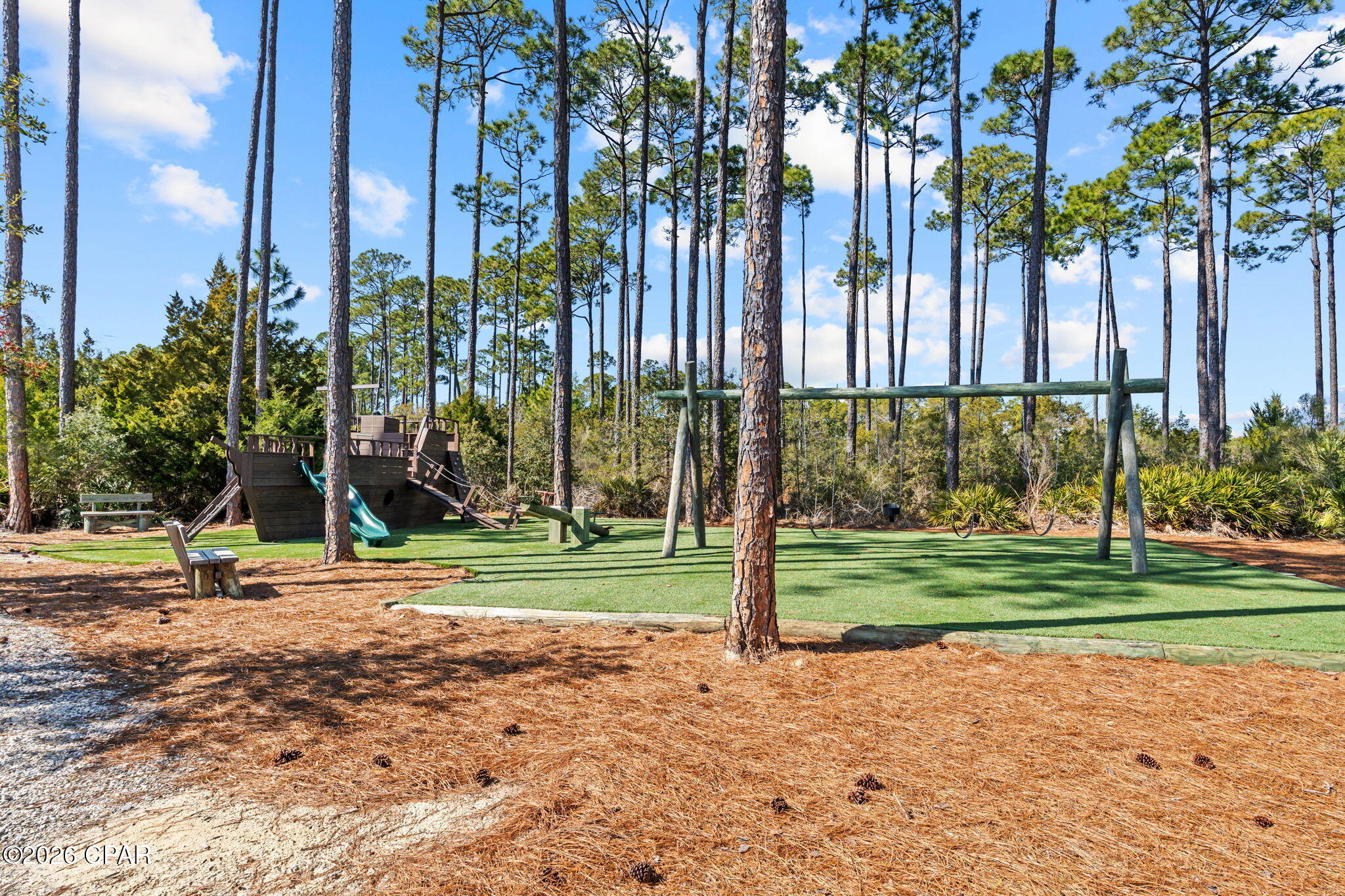 Rivercamps On Crooked Creek - Residential