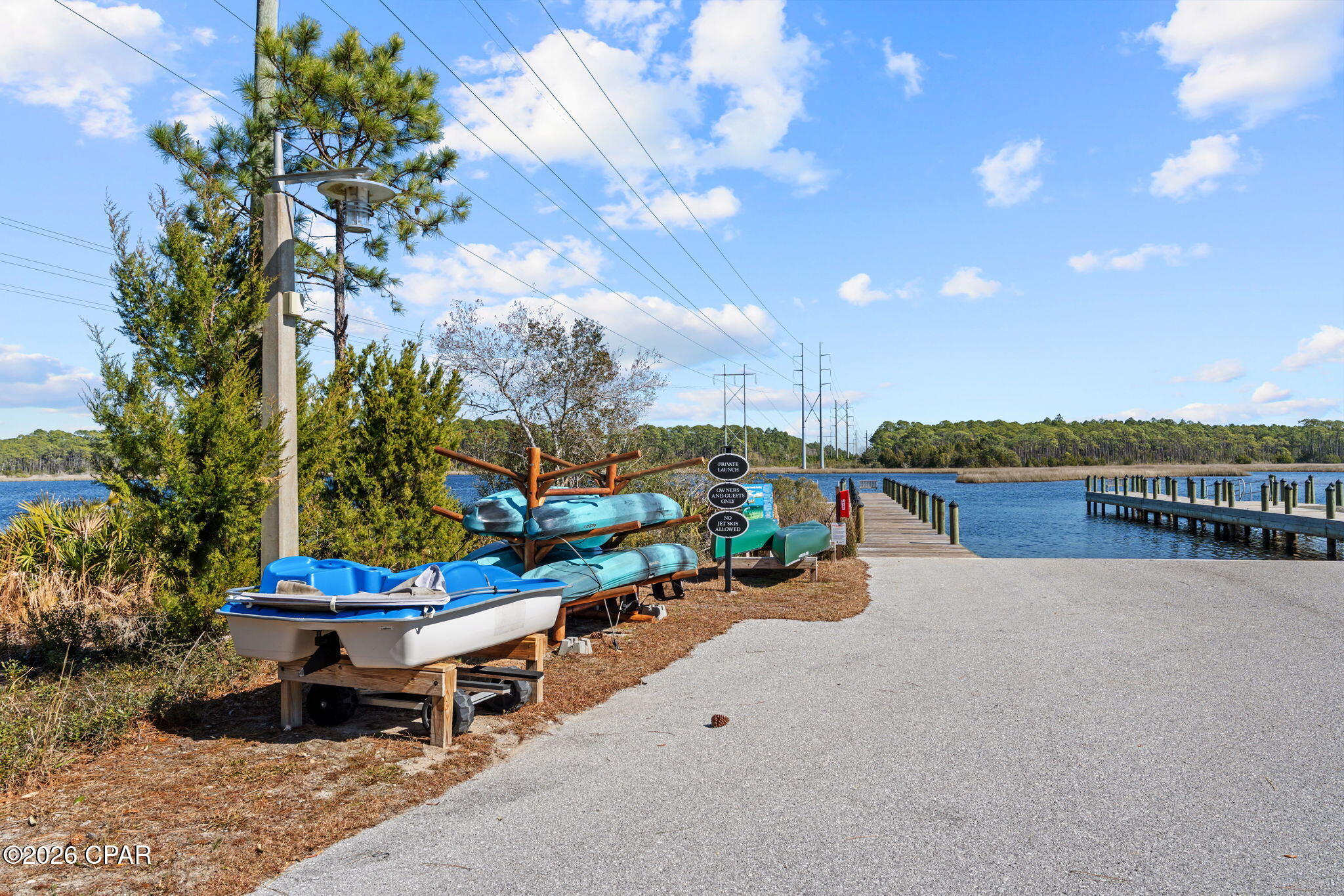 Rivercamps On Crooked Creek - Residential