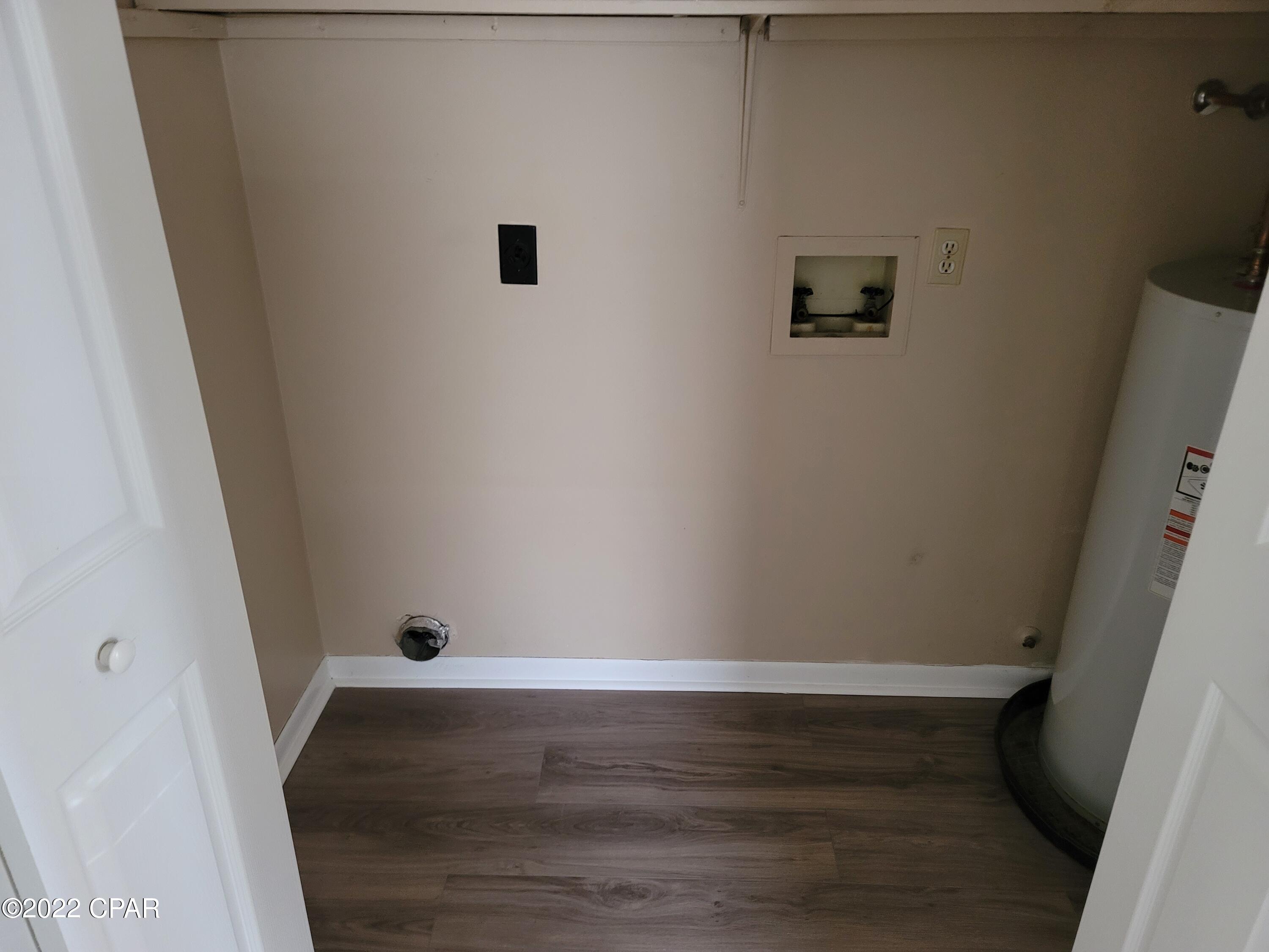 [No Recorded Subdiv] - Residential Lease