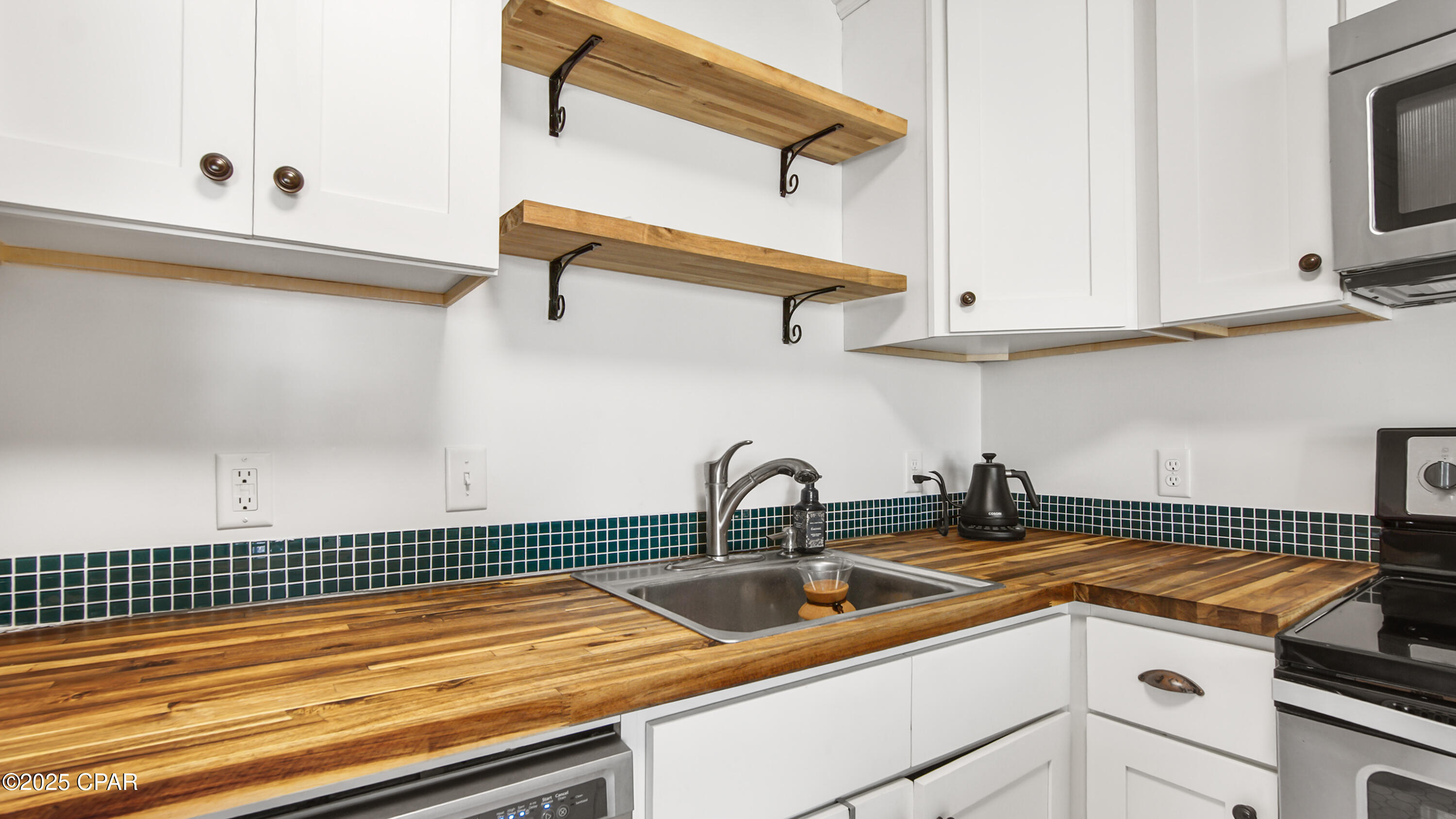 Cove Terrace 3rd Add - Residential