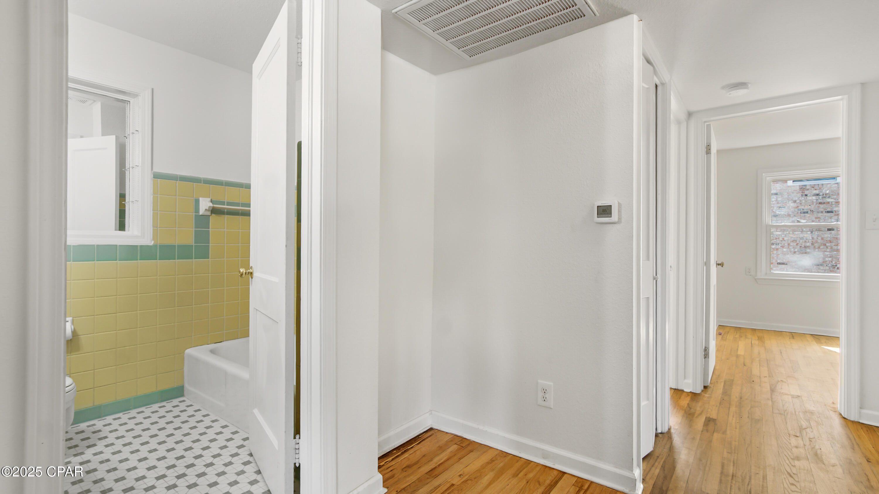 Cove Terrace 3rd Add - Residential