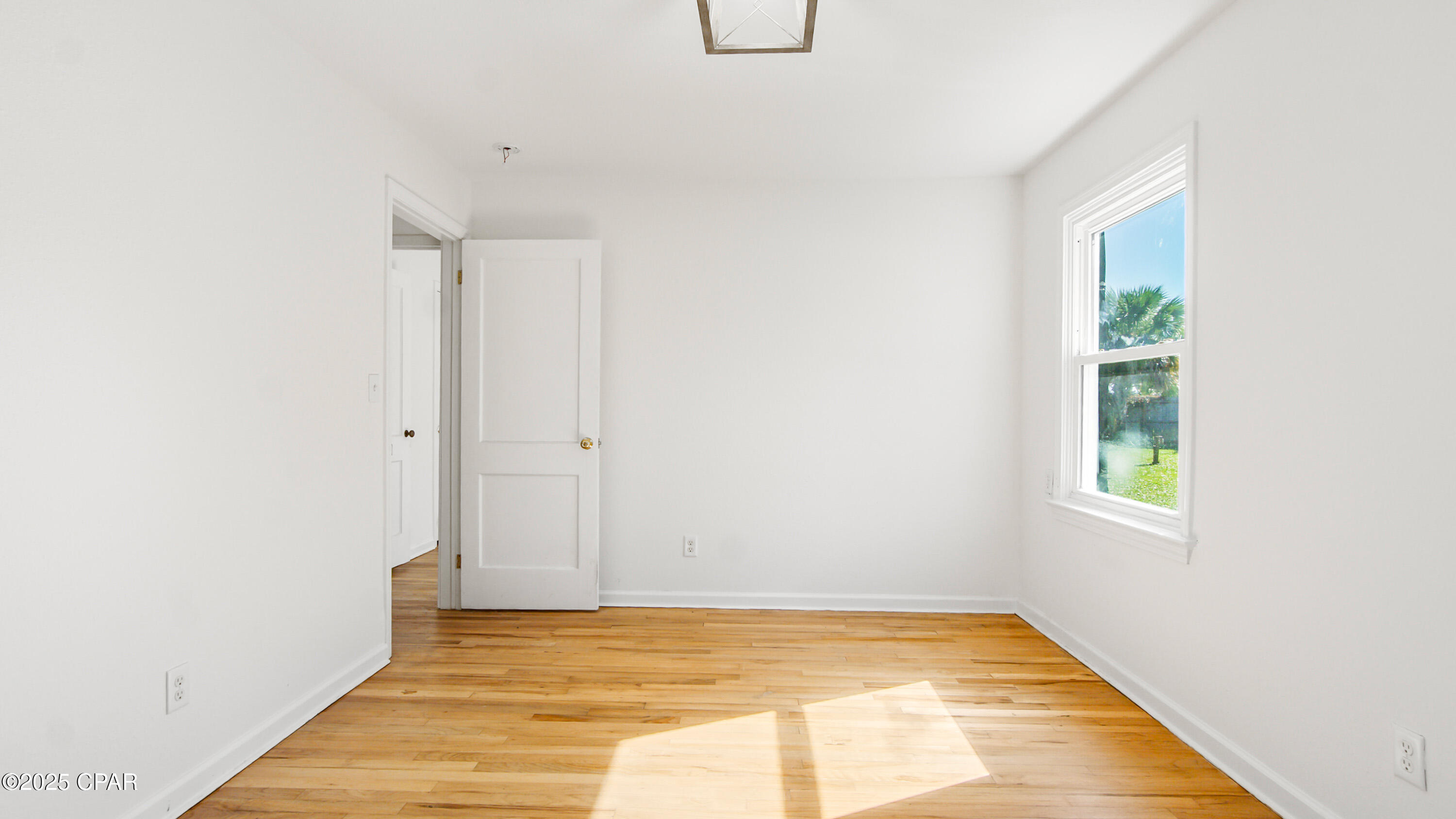 Cove Terrace 3rd Add - Residential