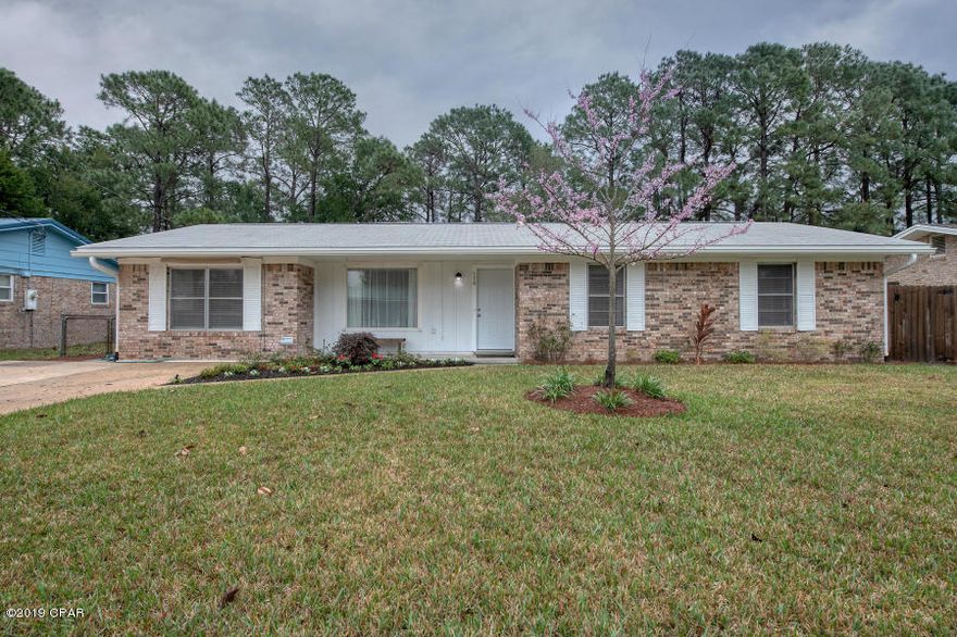 THIS HAS BEEN ENTERED FOR COMP PURPOSES ONLY. MEGHAN HALL IS THE SELLING AGENT AND ERICA TURNER IS THE LISTING AGENT.