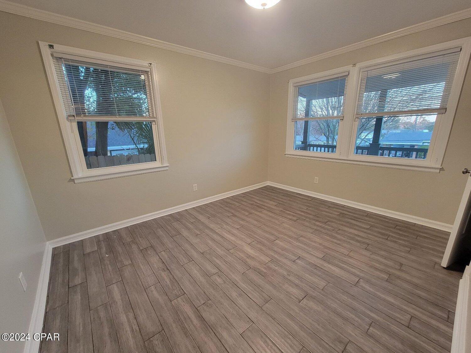 Cove Terrace 3rd Add - Residential Lease