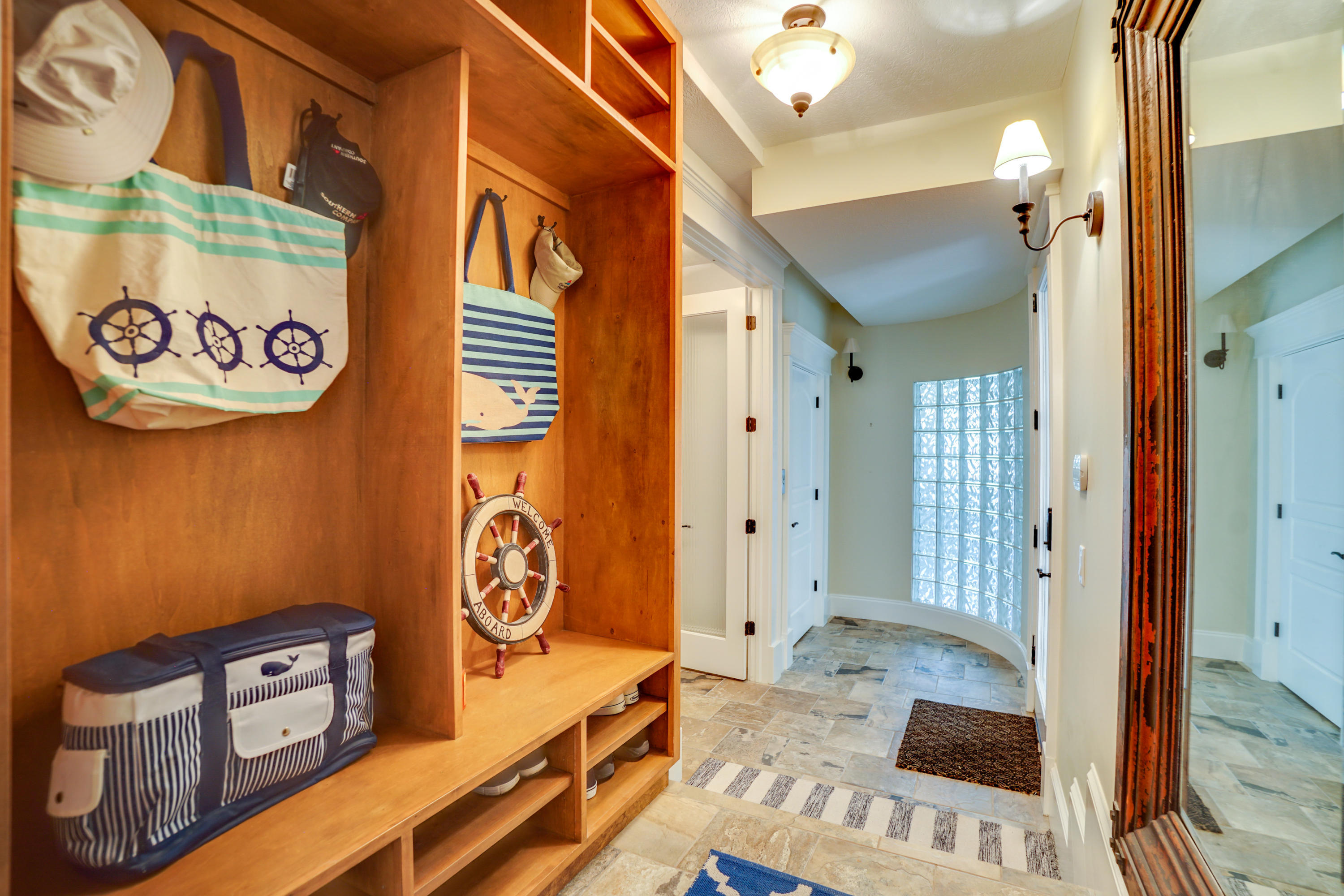 Laird Bayou - Residential