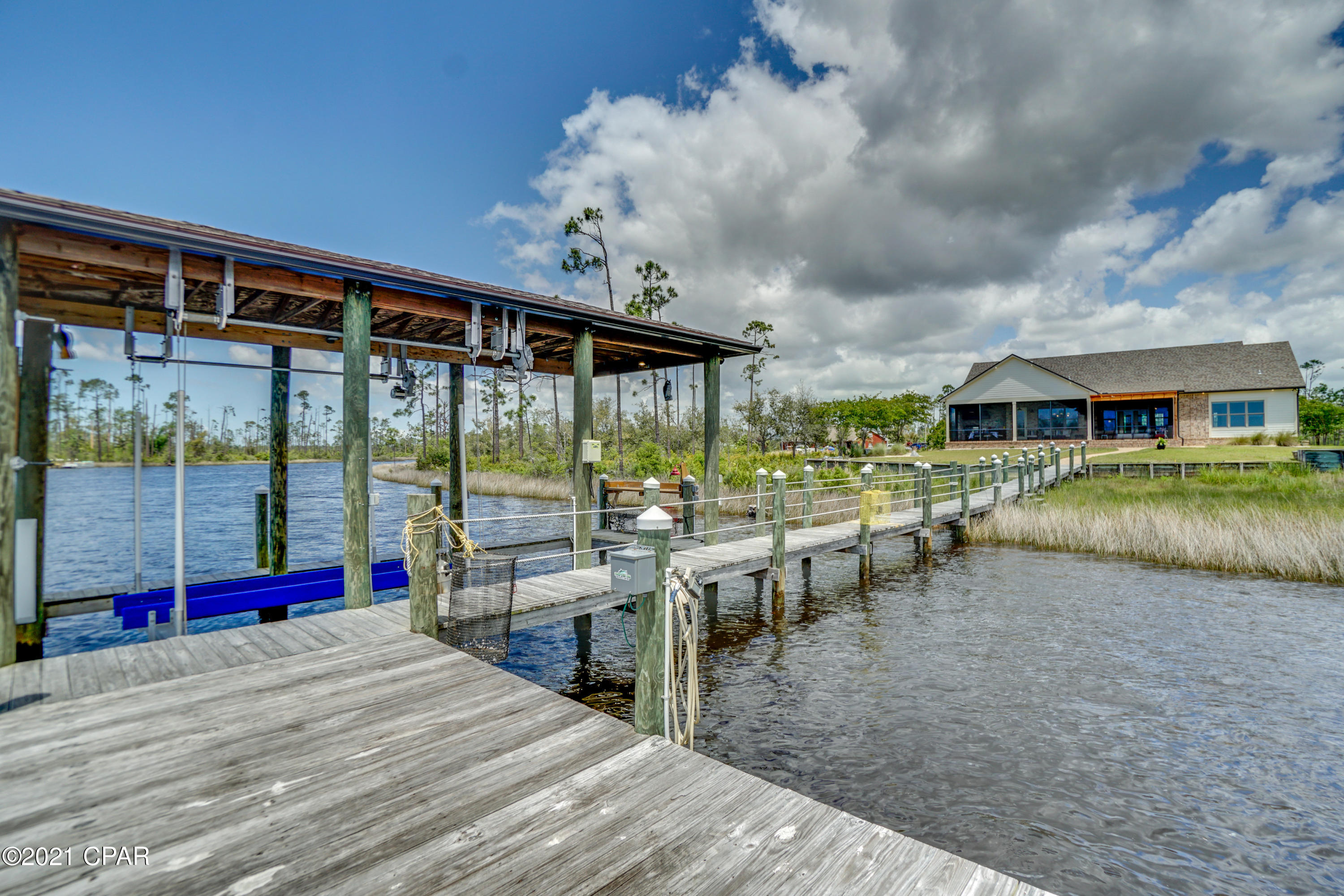 Laird Bayou - Residential