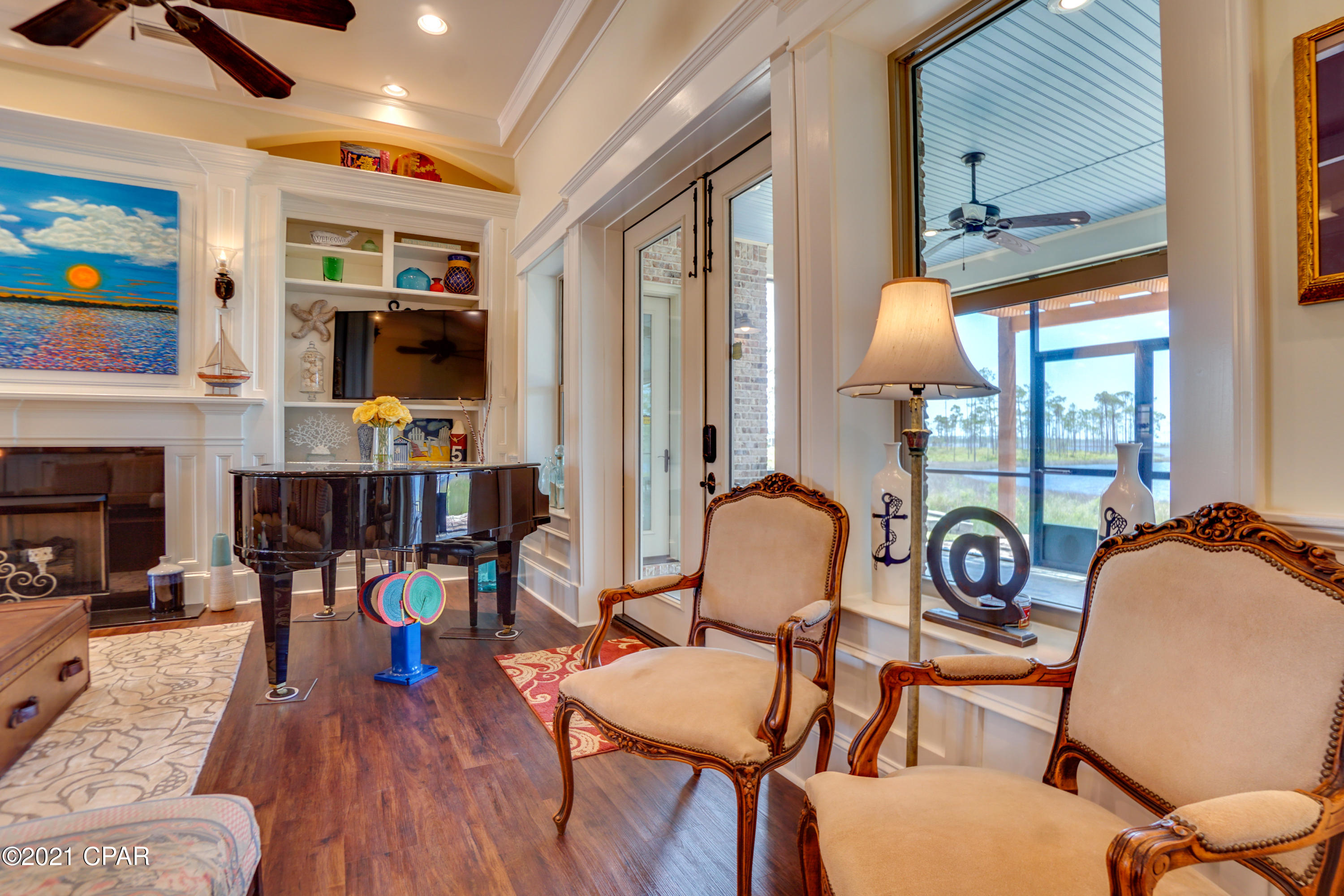 Laird Bayou - Residential