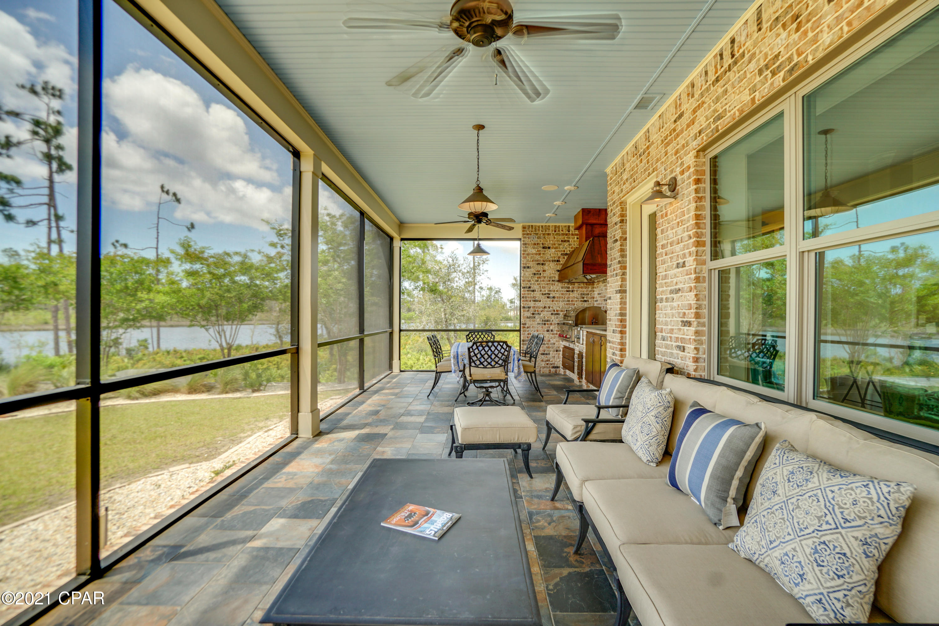 Laird Bayou - Residential