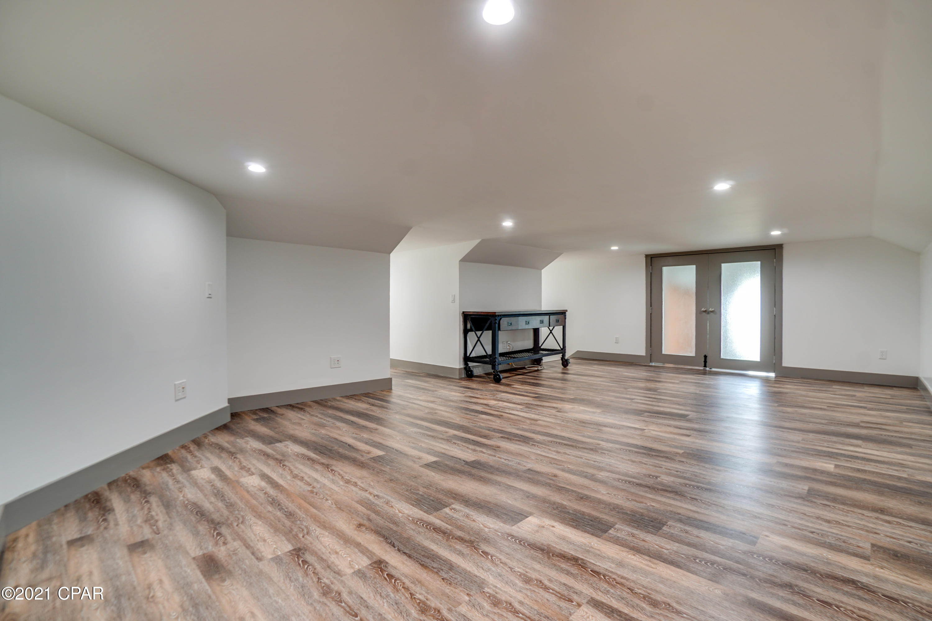 Laird Bayou - Residential