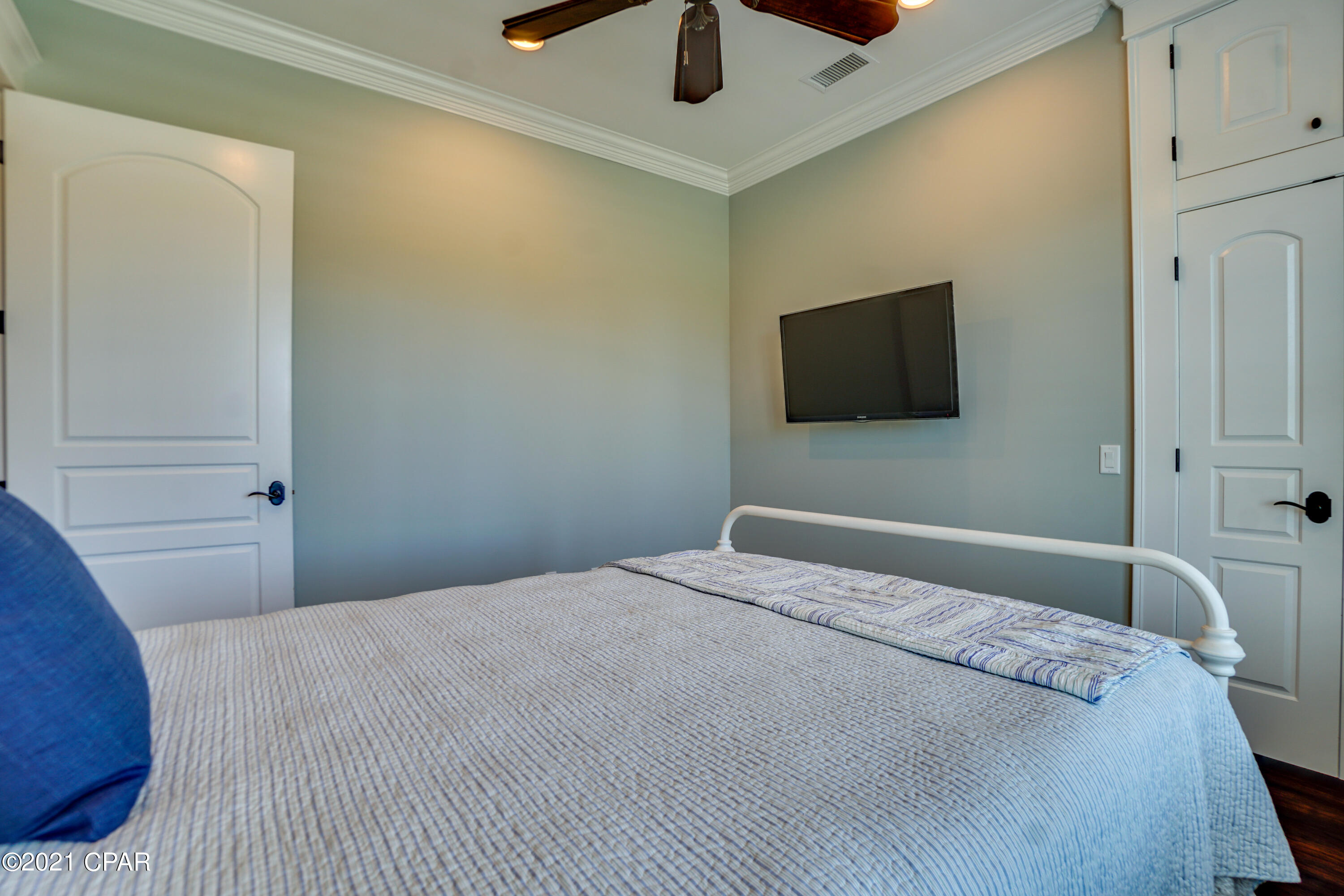 Laird Bayou - Residential