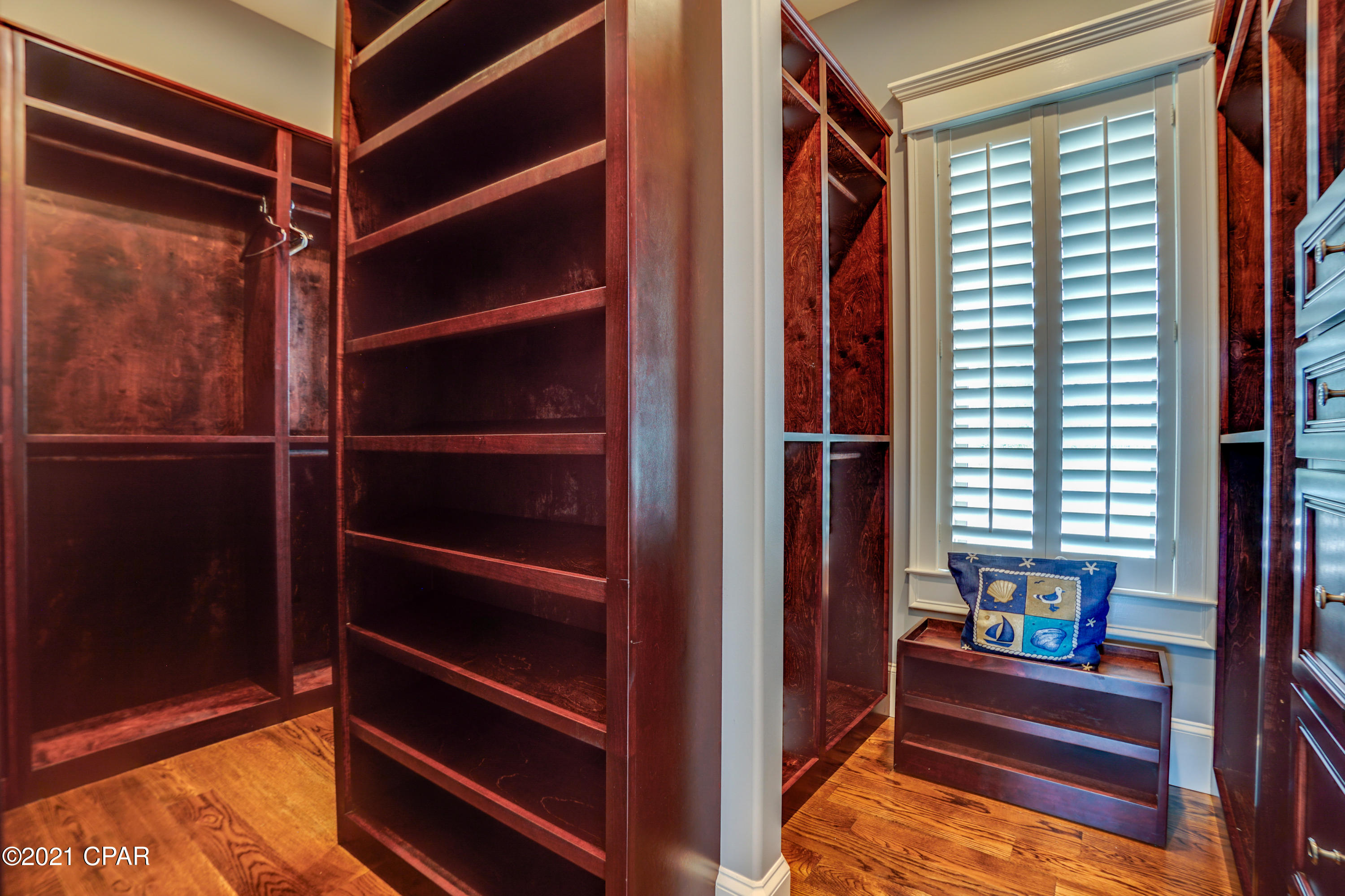 Laird Bayou - Residential