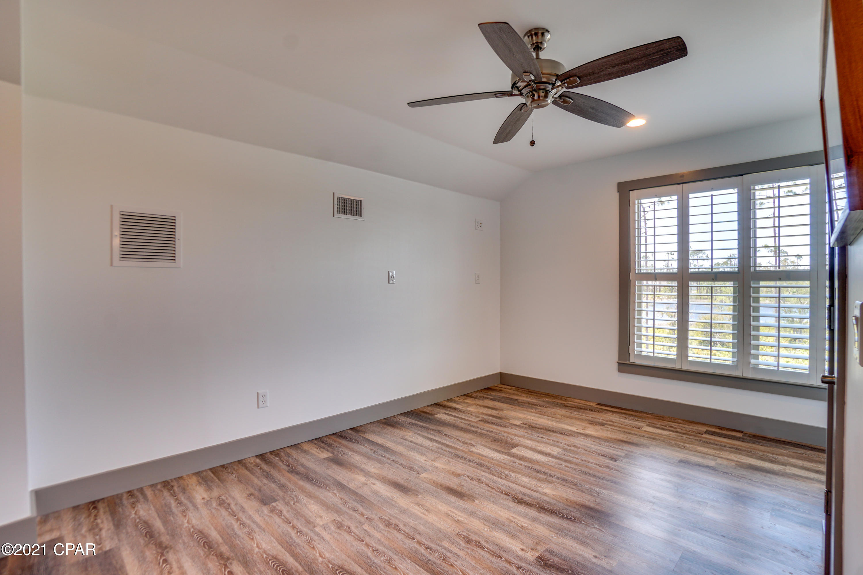 Laird Bayou - Residential