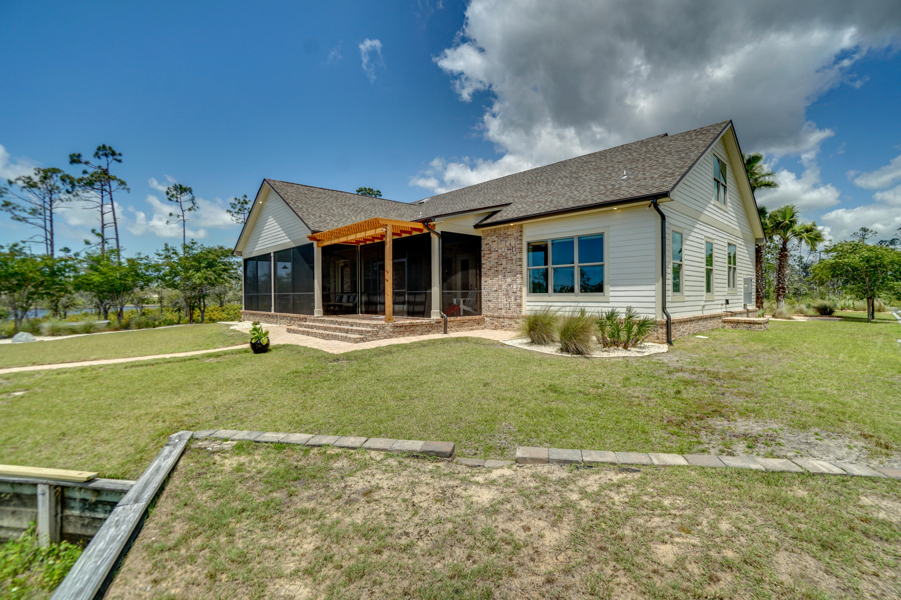 Laird Bayou - Residential
