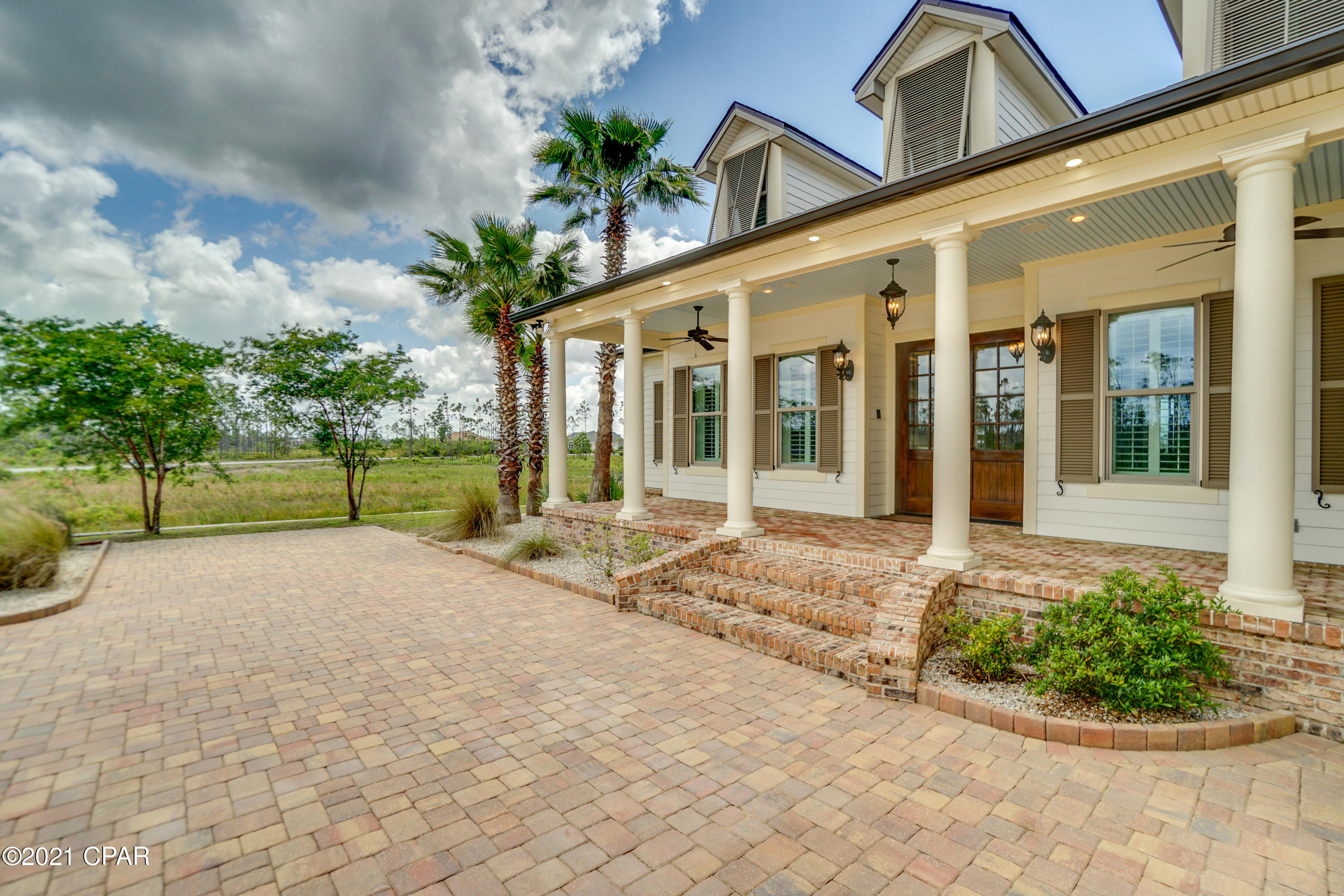 Laird Bayou - Residential